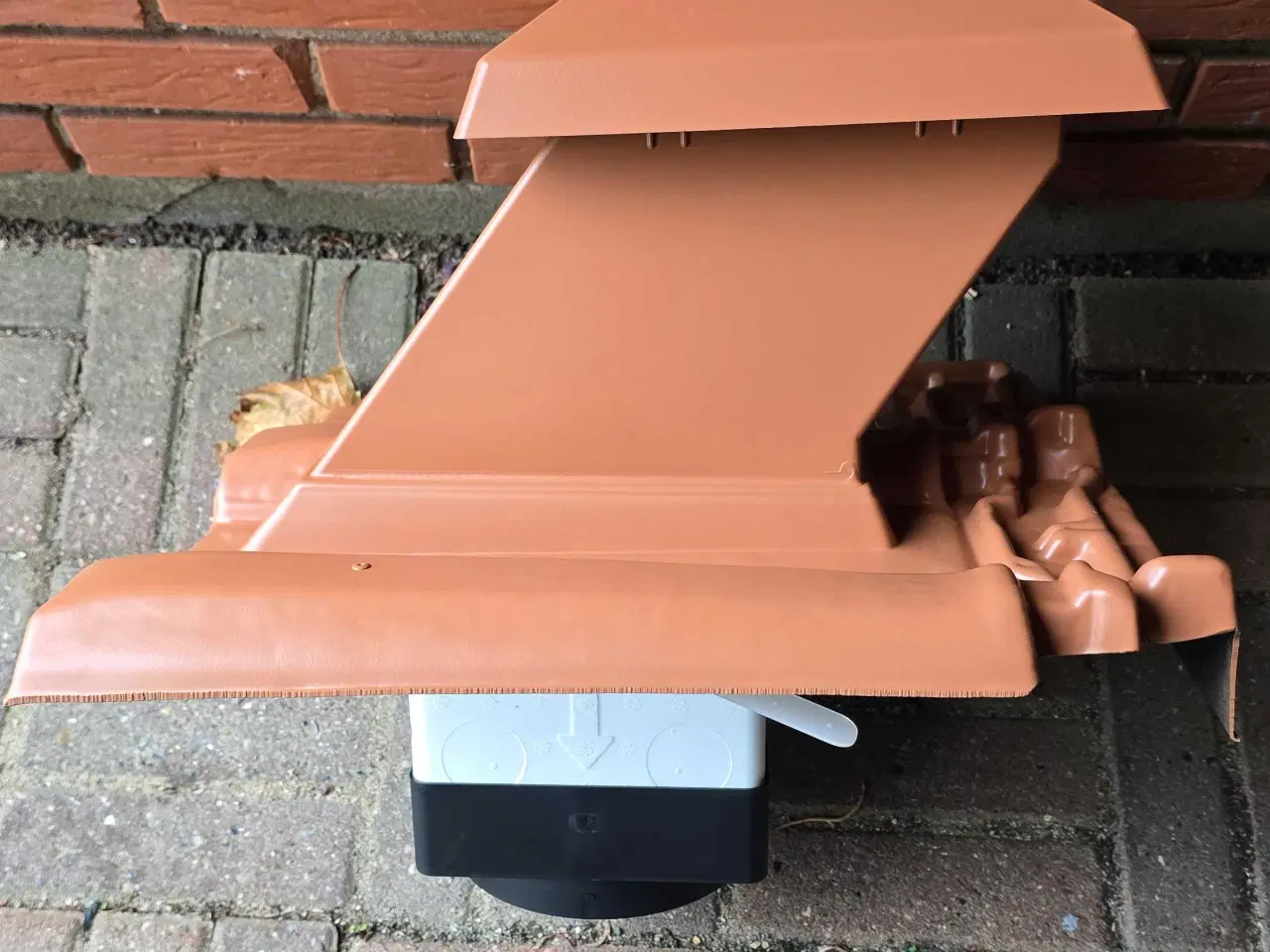 Billede 2 - Ventilationshætte