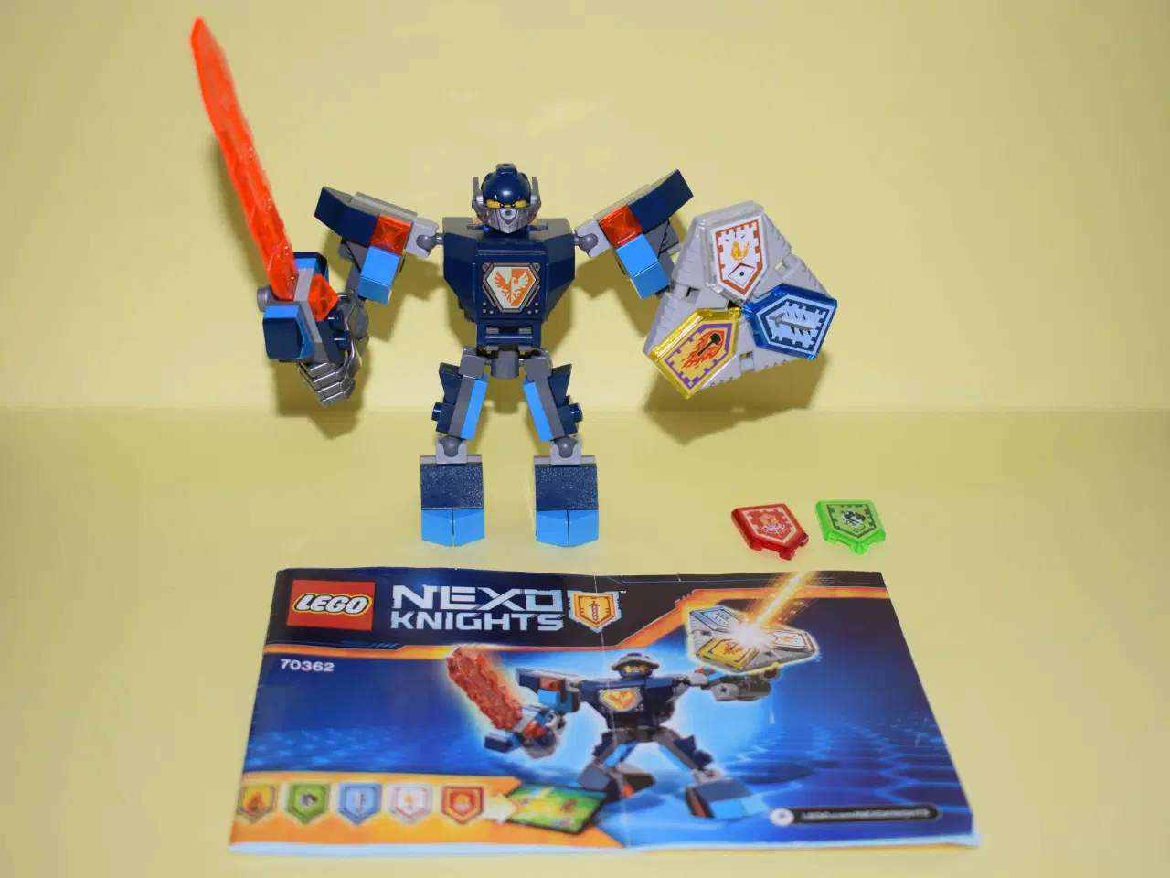 Billede 1 - Lego Nexo Knights: 5 forskellige battle suits