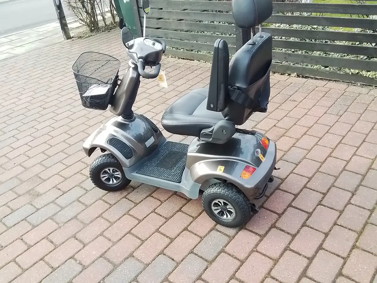 Billede 5 - MOCCA 4 hjulet elscooter årg 22.