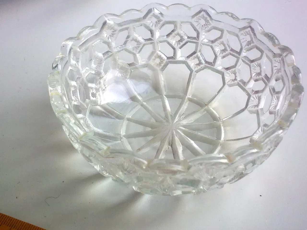 Billede 1 - 1910 Stjerner på mini dansk glasskål