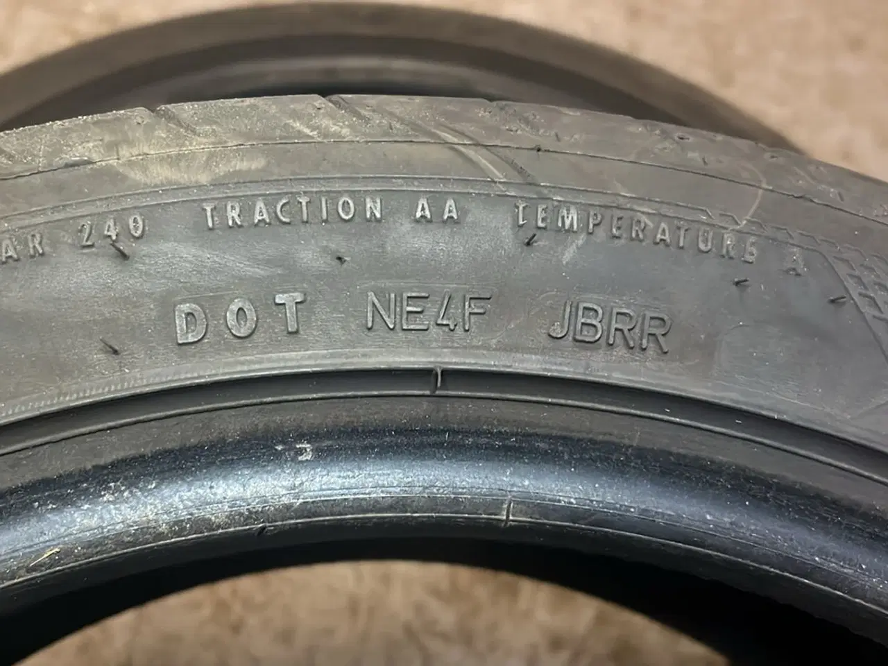 Billede 4 - 2 dæk af mærket goodyear eagle f1 sælges  