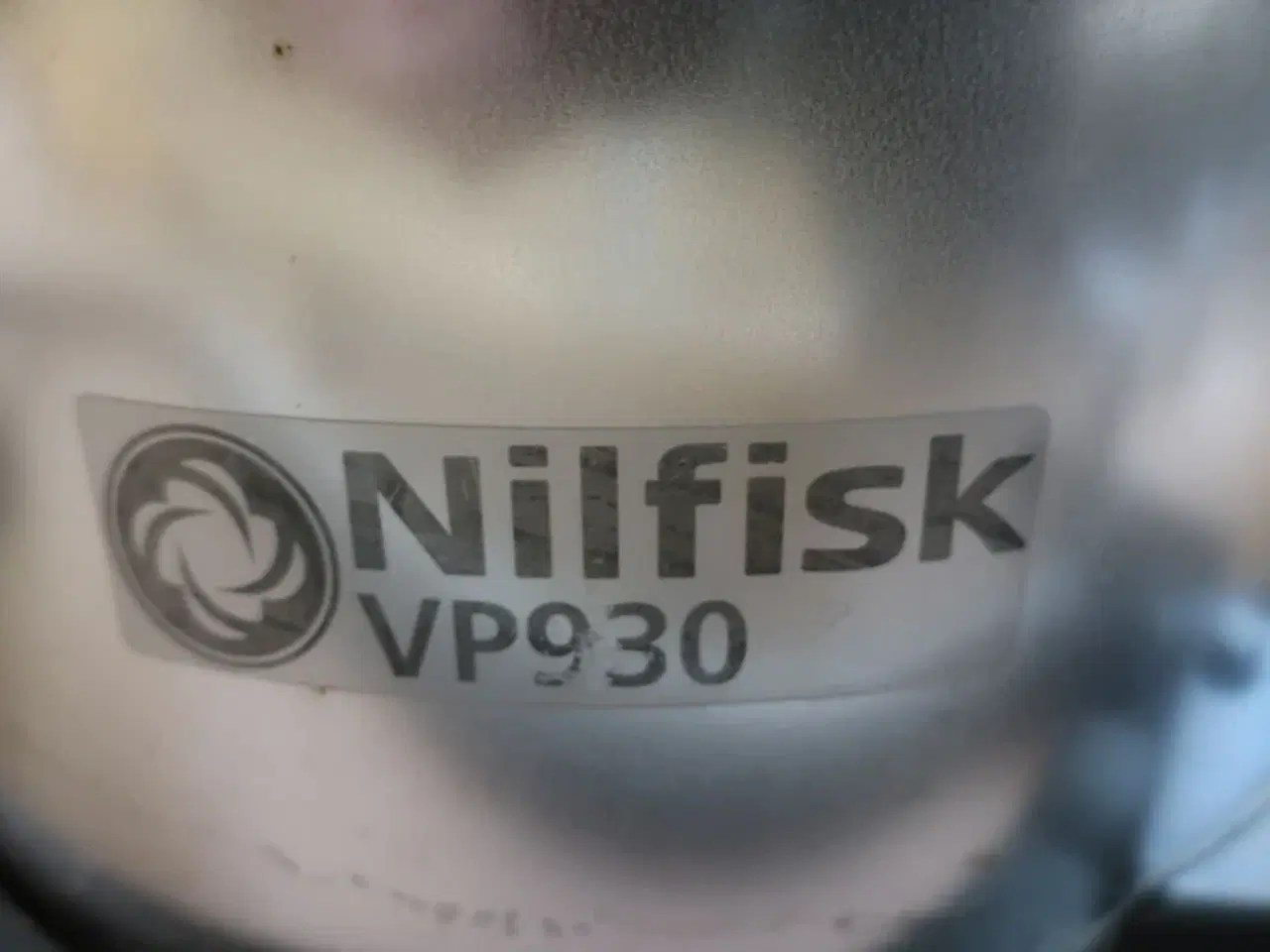Billede 2 - Støvsuger NILFISK VP930