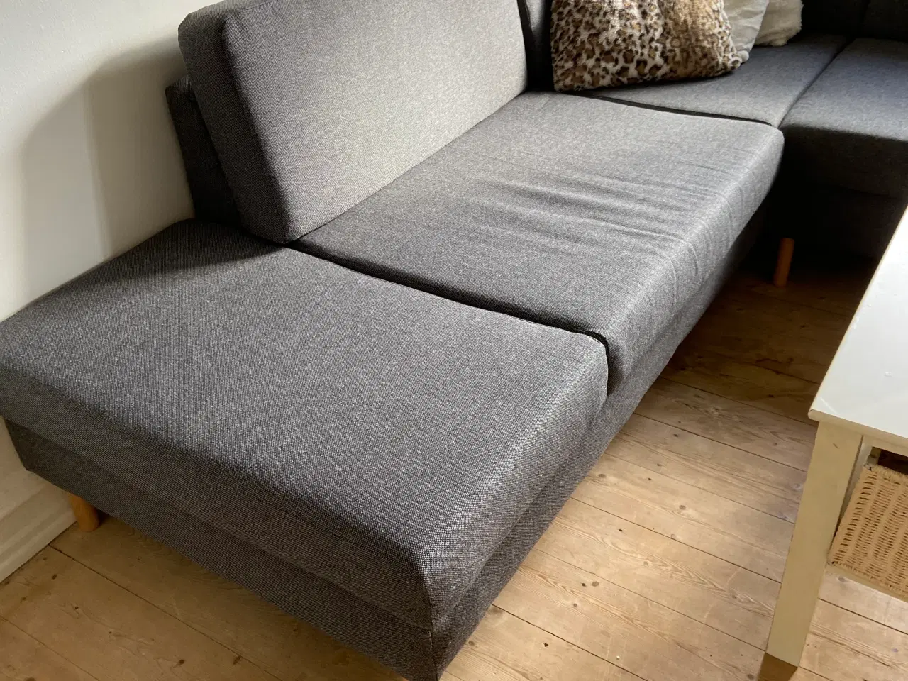 Billede 2 - 5 mdr gammel sofa