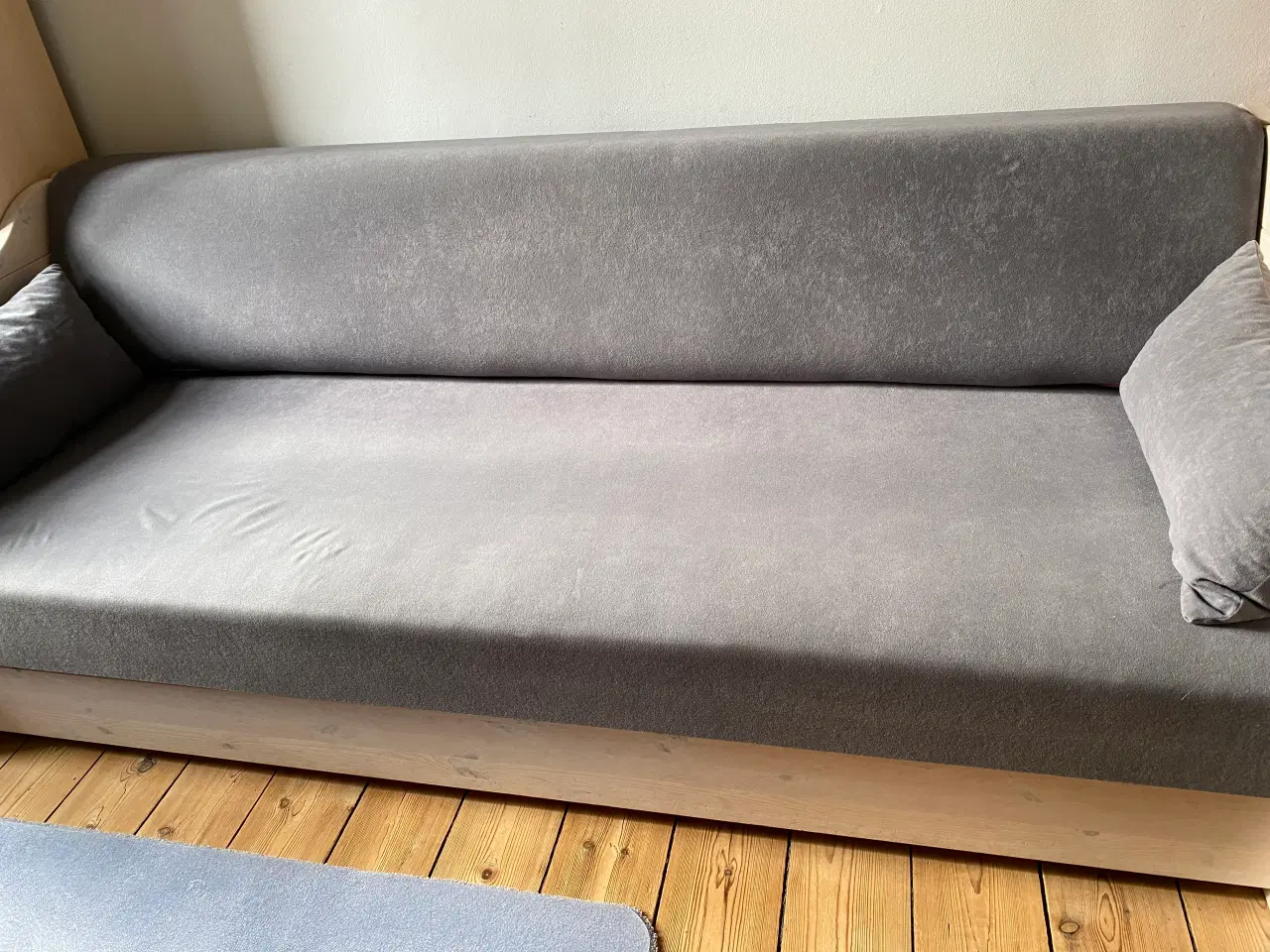 Billede 1 - Sovesofa grå poliester