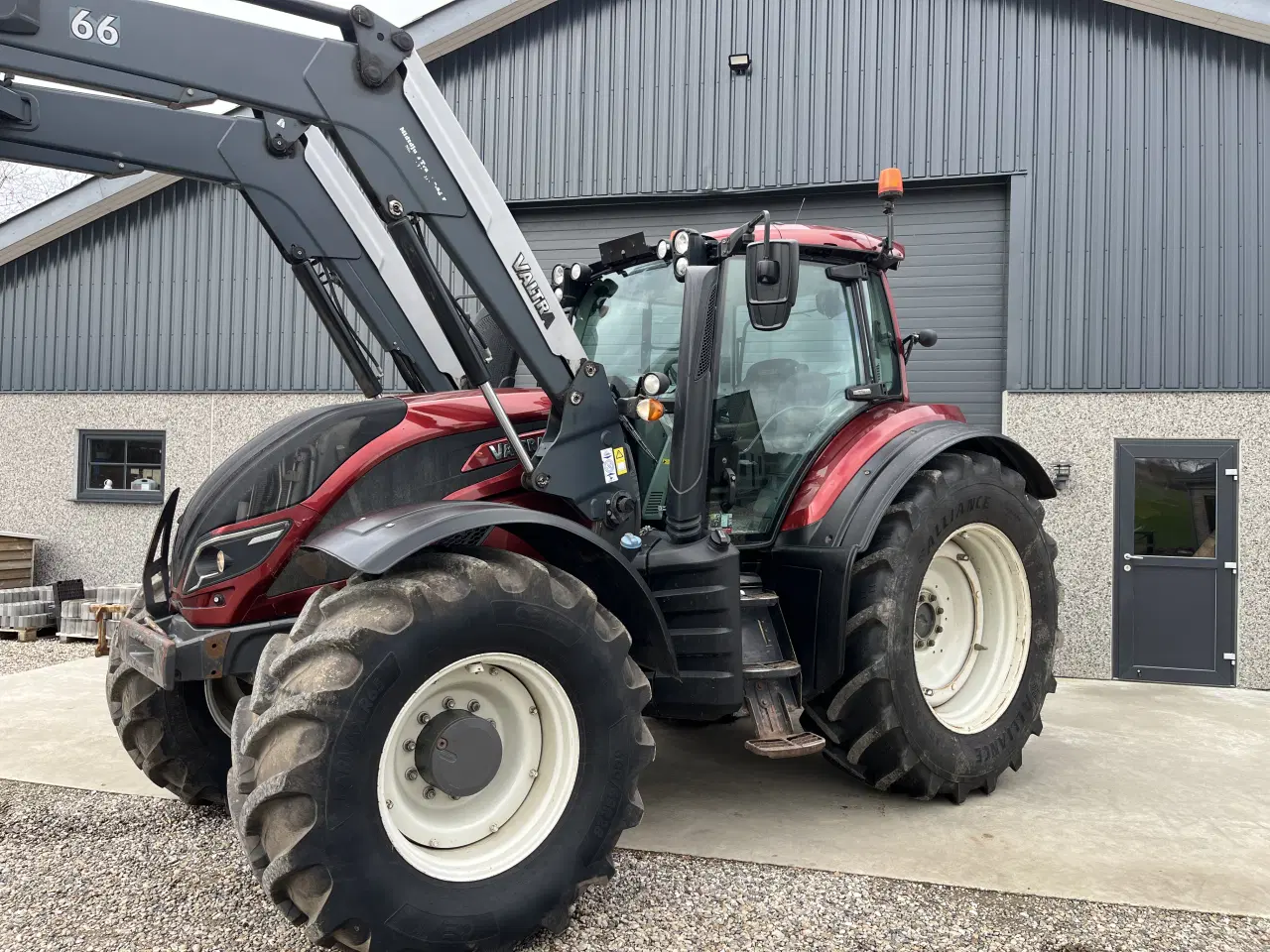 Billede 1 - Valtra T174 frontlæsser