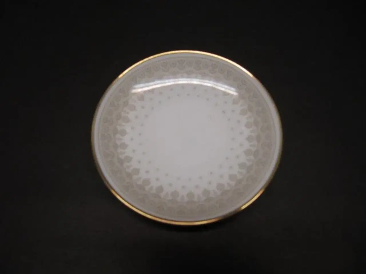 Billede 1 - Korfu Kuvertsmør Rundt 10 cm. - Hutchenreuther - Tyskland