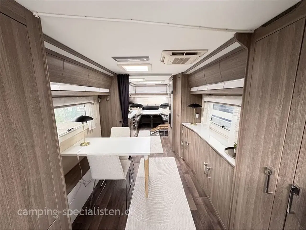 Billede 11 - 2019 - Kabe Imperial 1000 TDL E8/DL   Liebhaver campingvogn - Kabe Imperial 1000 TDL KS 2019 - Se den nu hos Camping-Specialisten.dk