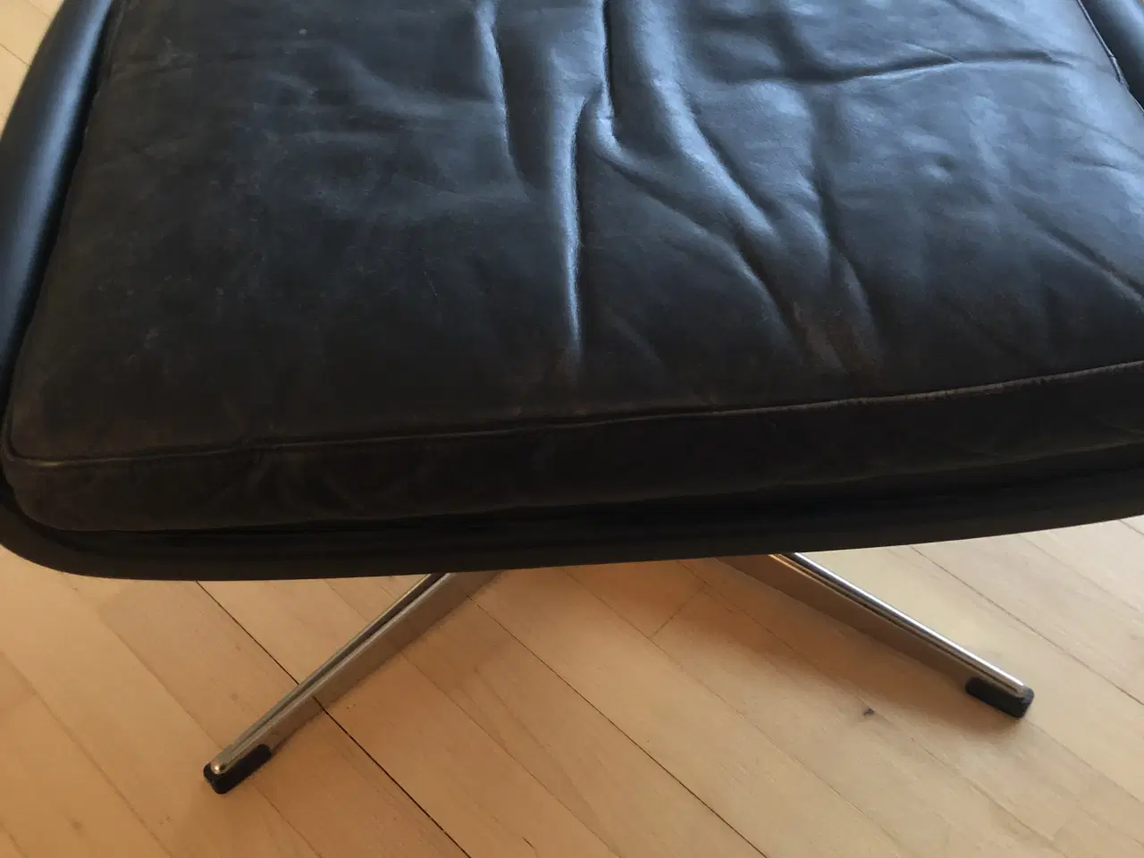 Billede 1 - Fodskammel model Matador