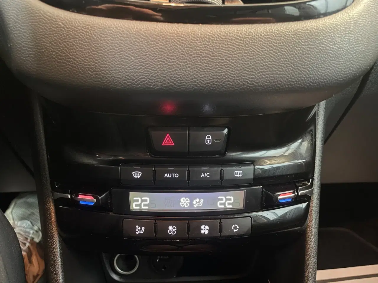 Billede 13 - Peugeot 208 1,6 BlueHDi 100 Envy