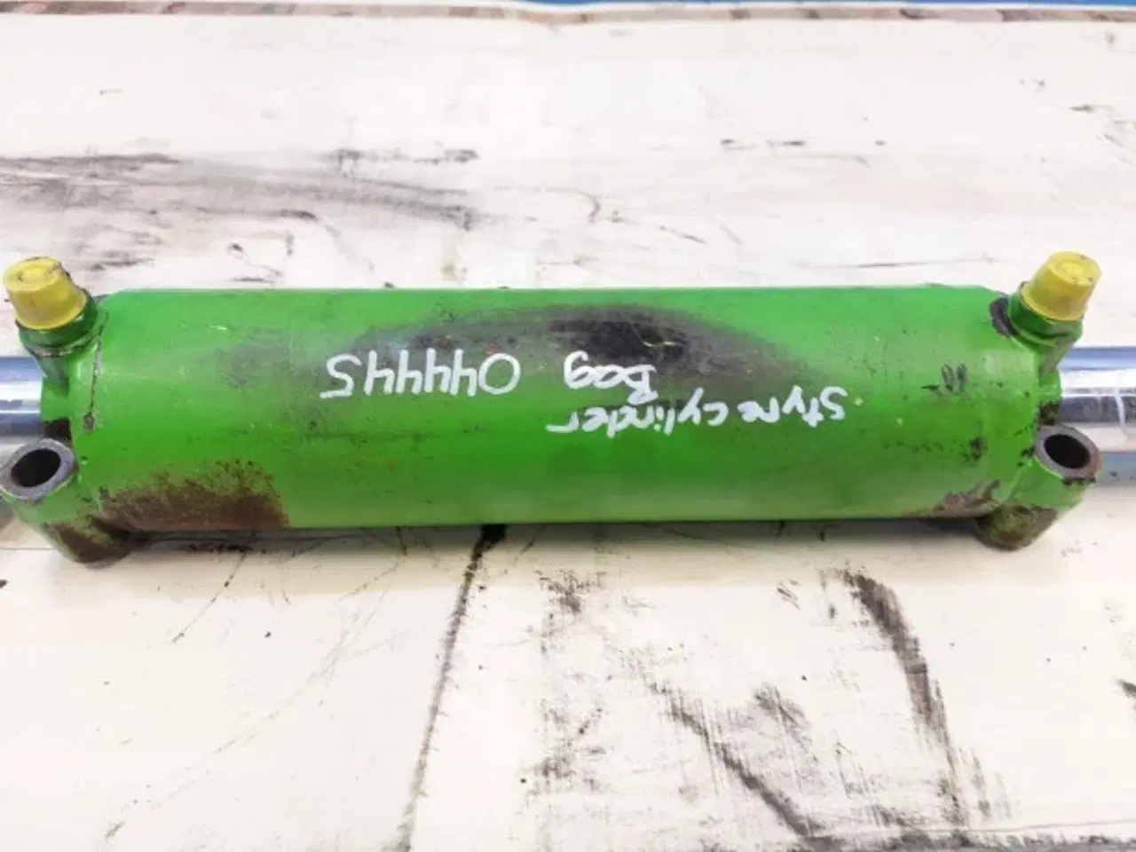 Billede 11 - Merlo P38.10 Styrecylinder 044445