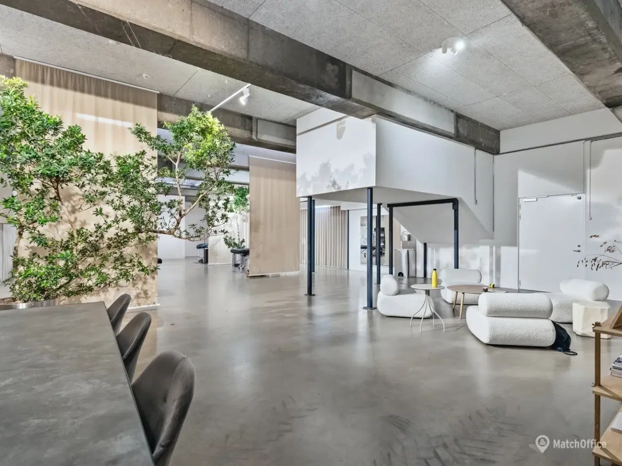 Billede 1 - Højloftet erhvervslejemål på Frederiksbjerg