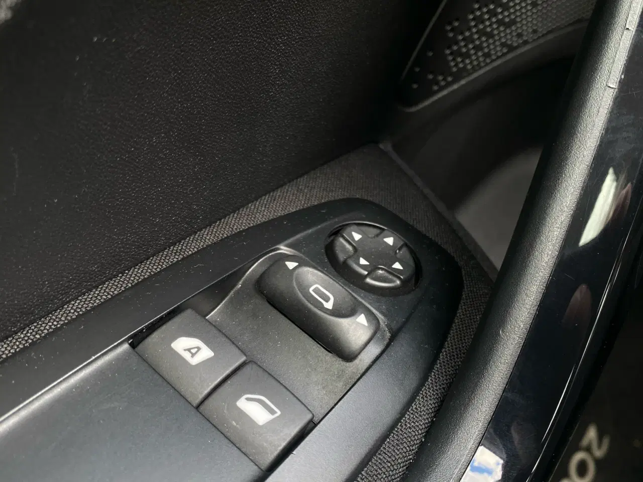 Billede 17 - Peugeot 208 1,2 VTi Allure 82HK 5d