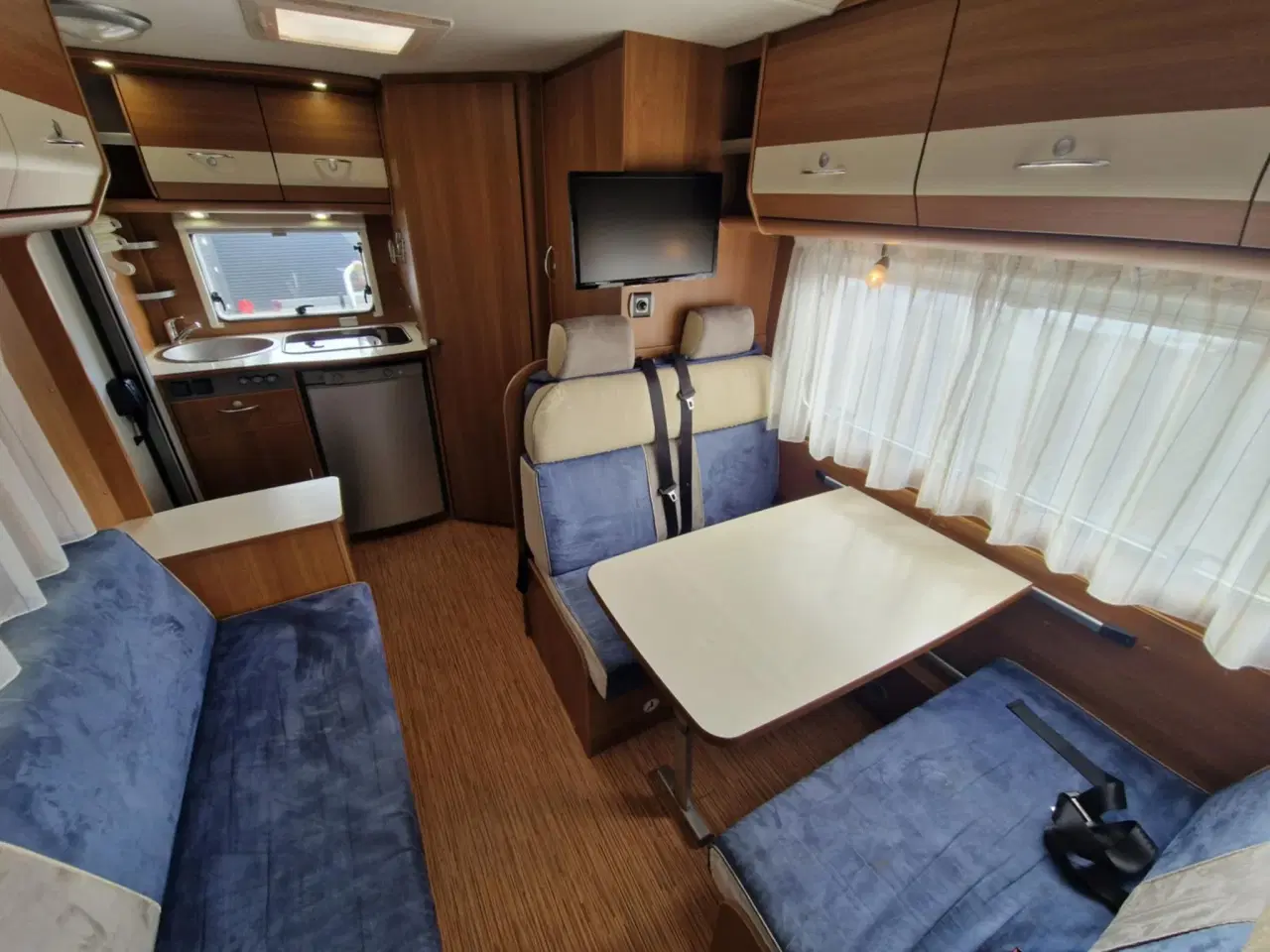 Billede 8 - 2010 -  Carado Mobil A160 med 6 selepladser