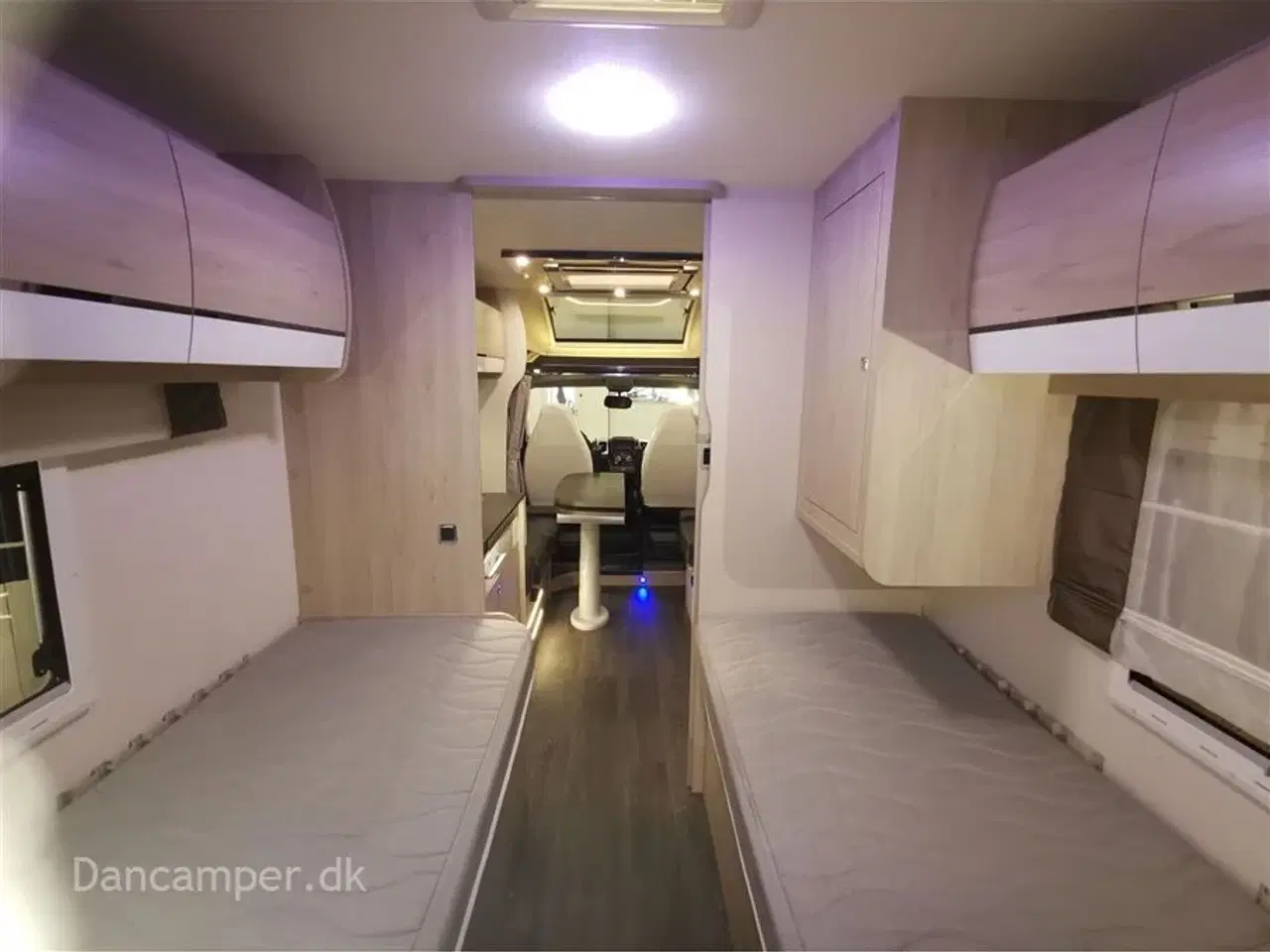 Billede 24 - 2019 - Chausson Special Edition 757   KOMMISSIONSBIL!  Med lave enkeltsenge, god pladsudnyttelse, solcelle, 2 bodelsbatterier, markise