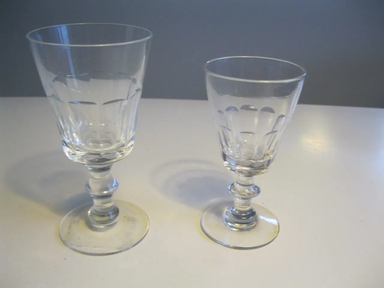 Billede 1 - 2 ældre Wellington glas Holmegaard