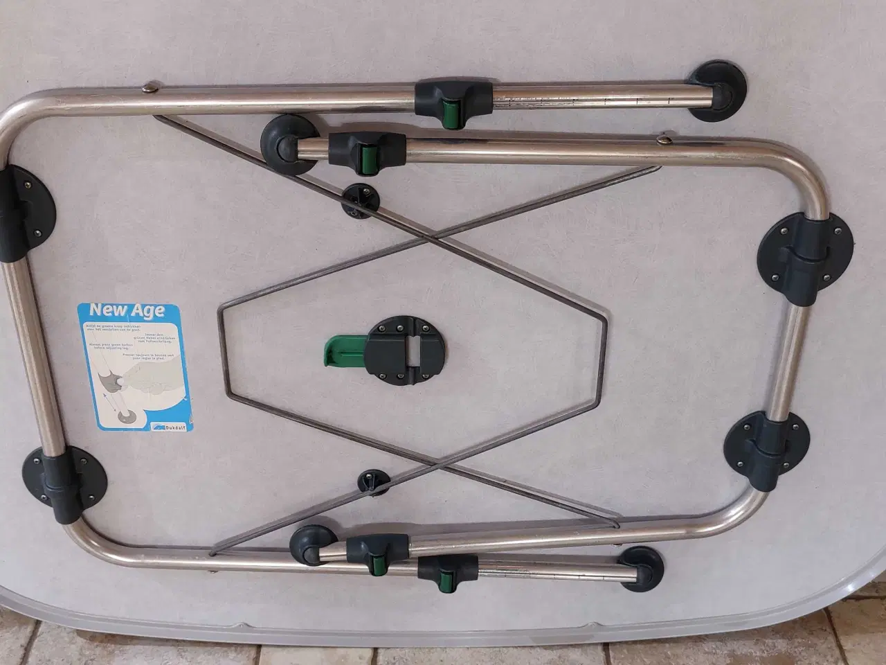 Billede 3 - Camping bord med justerbar ben