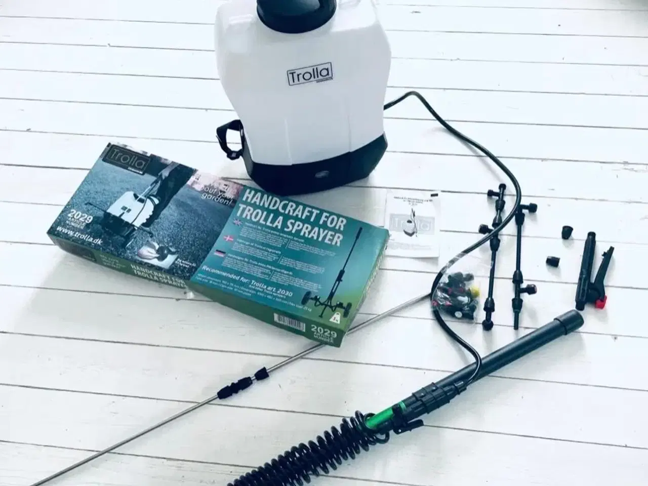 Billede 7 - Trolla elektrisk sprøjte + ny vogn + lanse