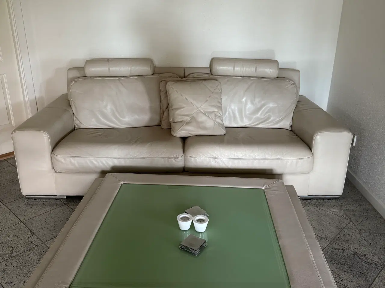 Billede 2 - Sofa i læder