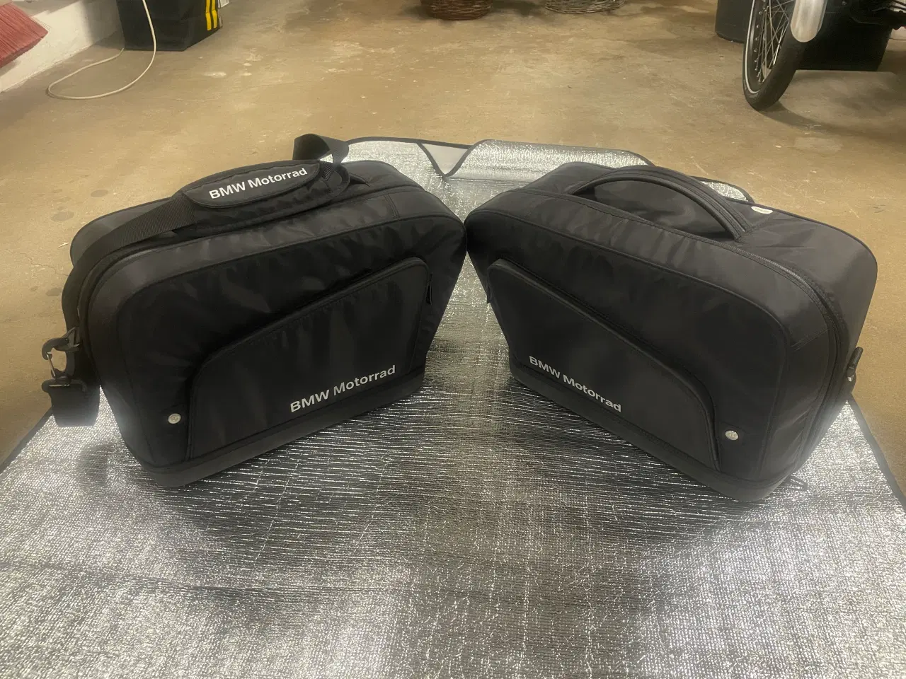 Billede 2 - BMW indertasker 