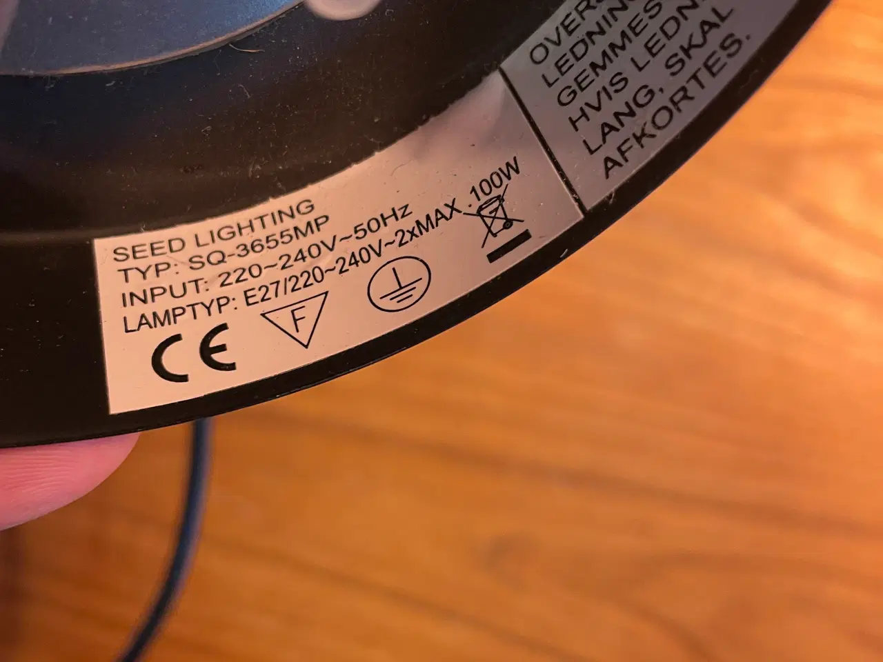 Billede 5 - Smuk og stilren loftlampe fra Seed Lightning 55 cm