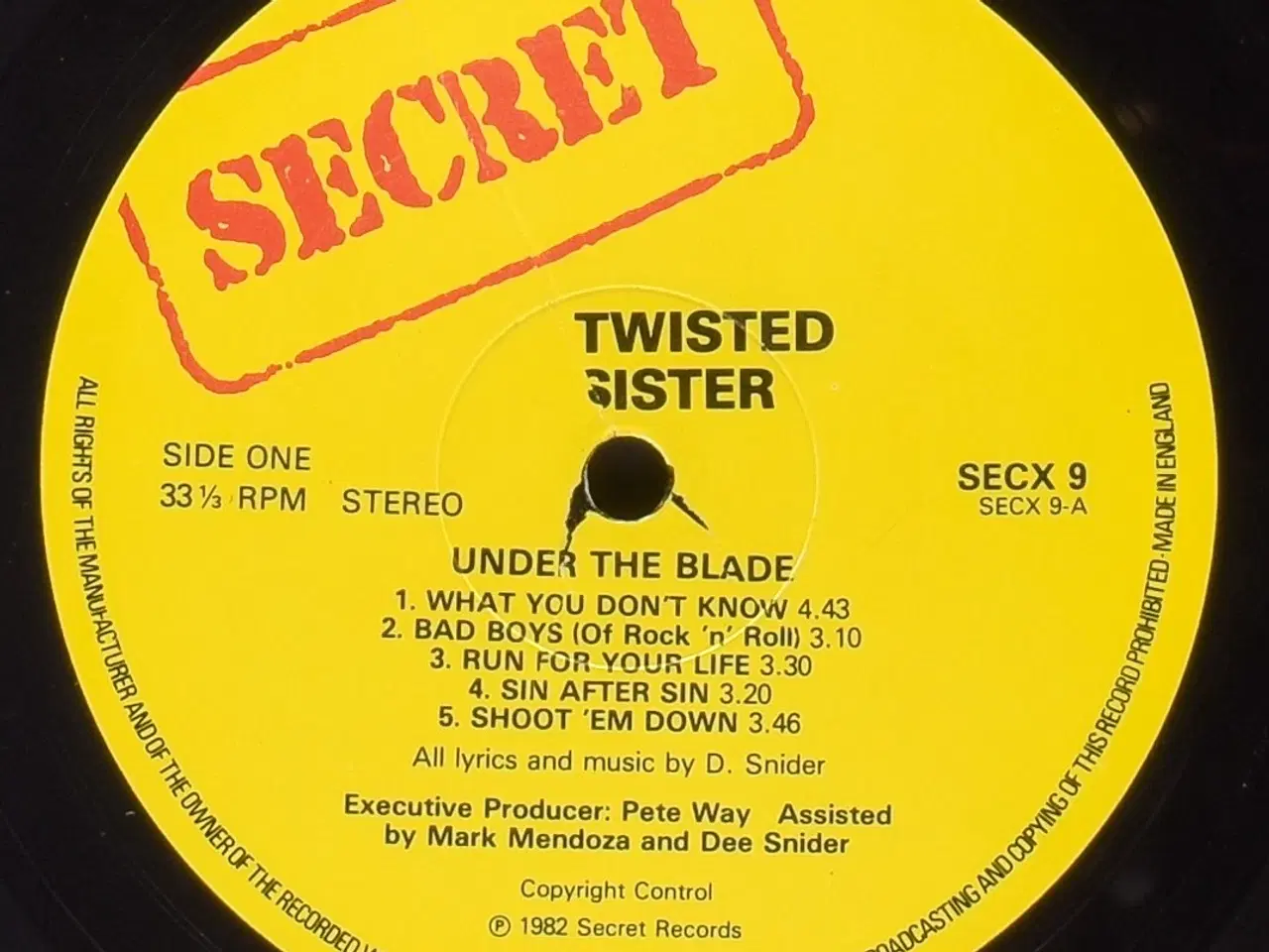 Billede 4 - Twisted Sister - Under The Blade - UK 1982 - EX/EX