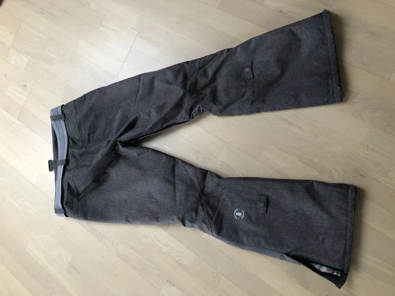 Billede 2 - 2117 skibukser til pige-dame