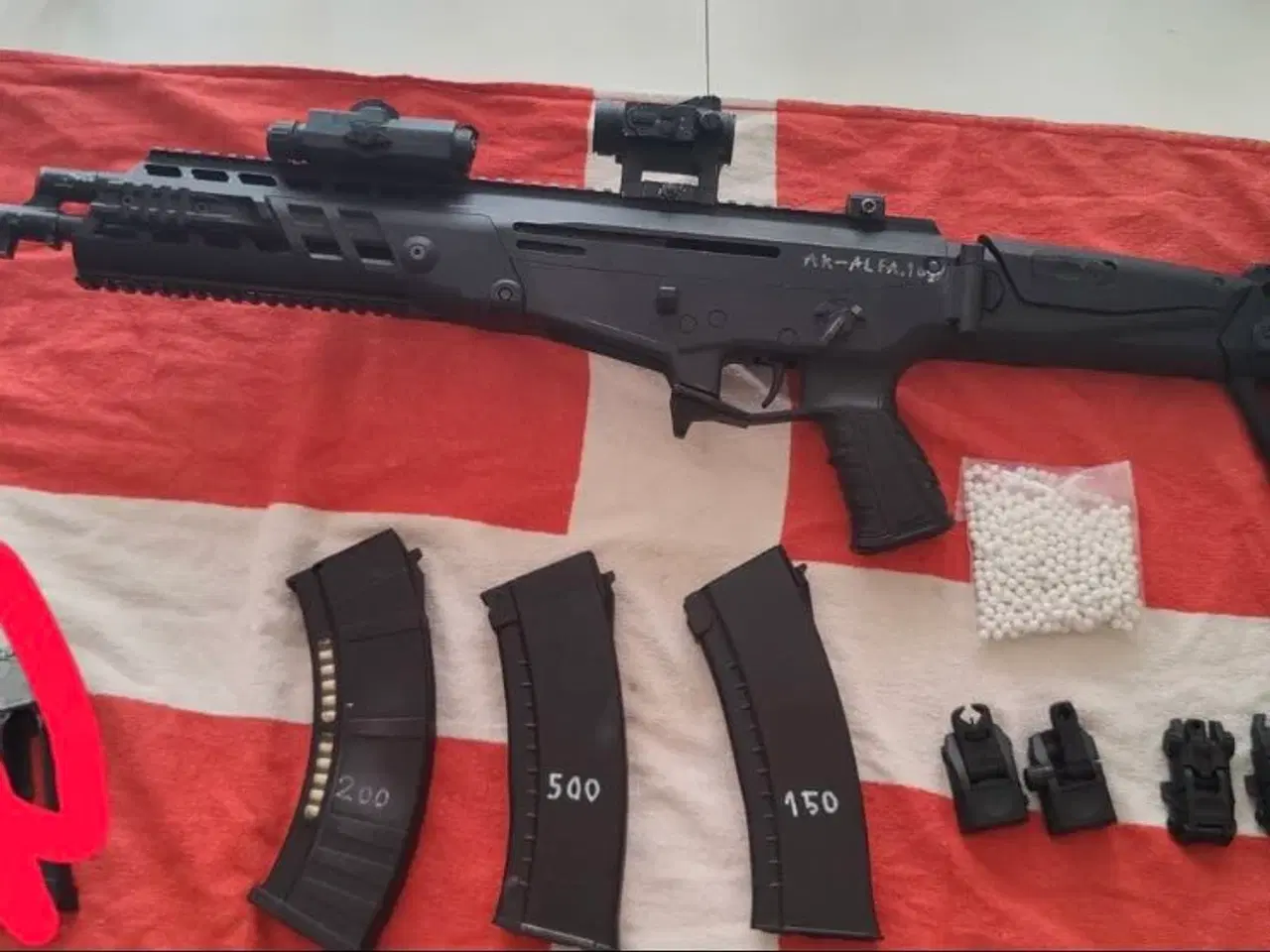Billede 1 - Airsoft Cyma Platinum CM.103