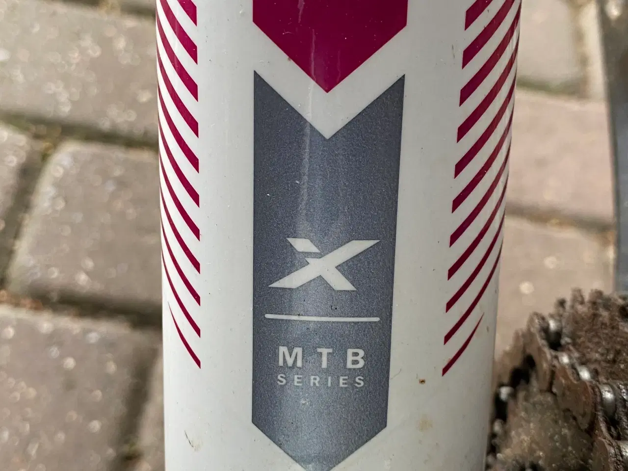 Billede 3 - Mountainbike 26” hvid/pink Pige