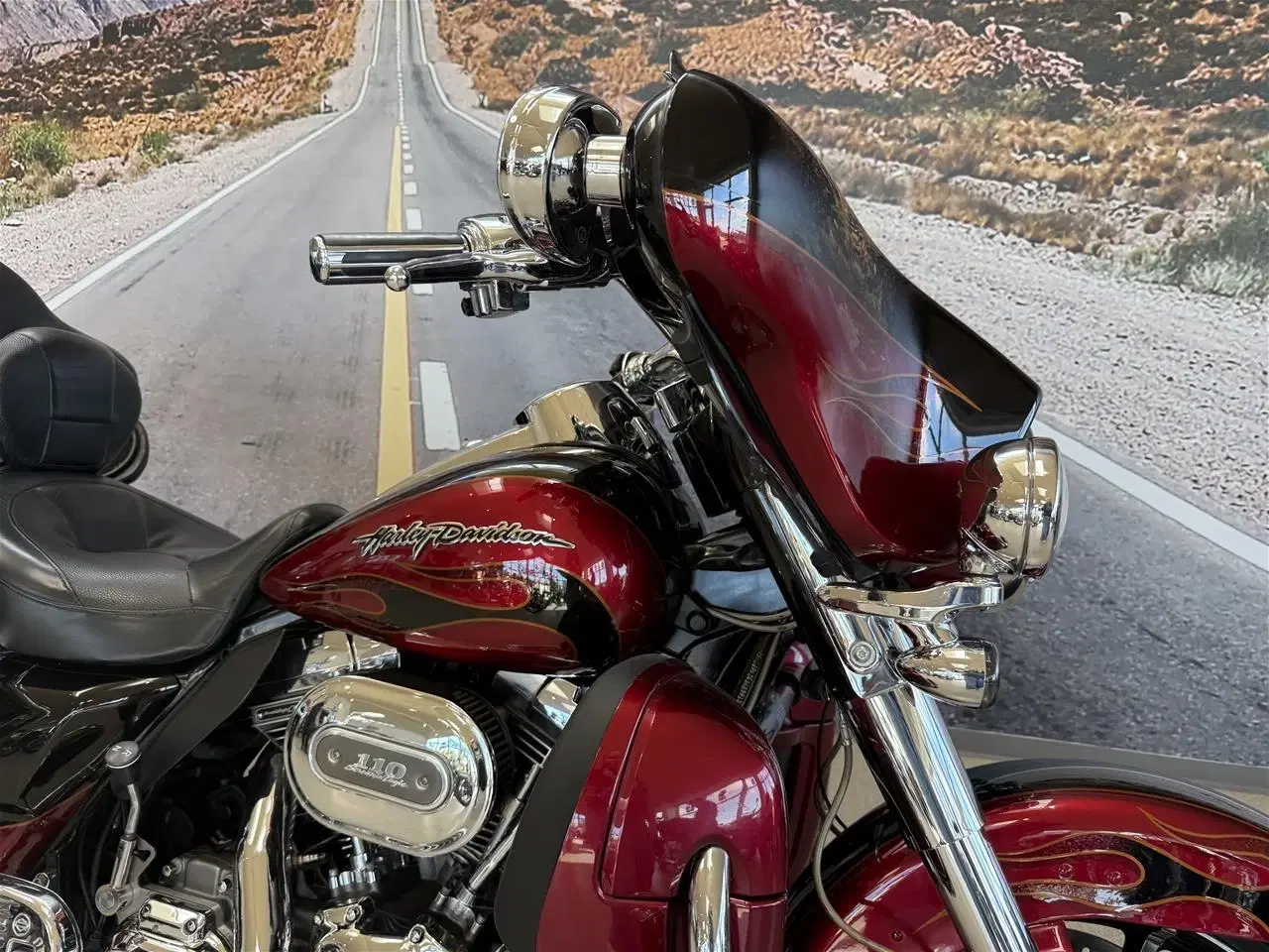 Billede 7 - Harley-Davidson FLHTCUSE Electra Glide Ultra Classic CVO 110"