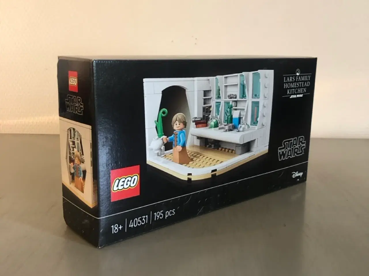 Billede 6 - LEGO Star Wars 40531 Lars Family Homestead Kitchen