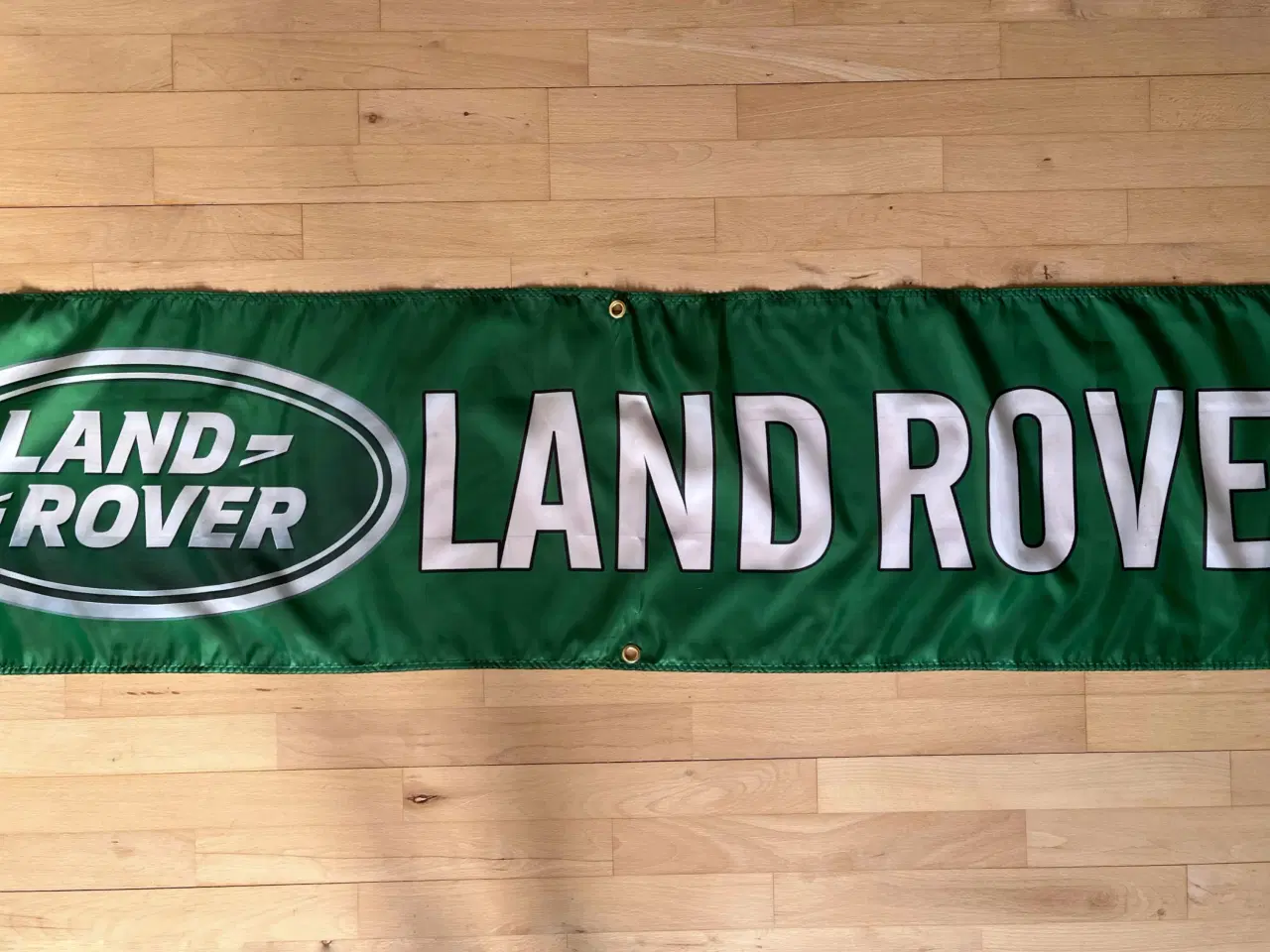 Billede 1 - Flag med Land Rover