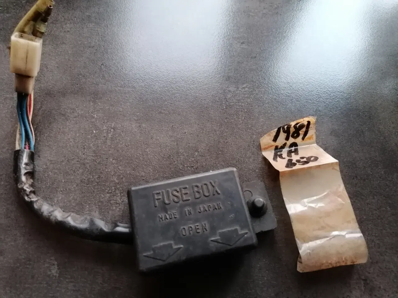 Billede 2 - Fuse Box til Kawasaki ( sikrings dåse) (Se %)