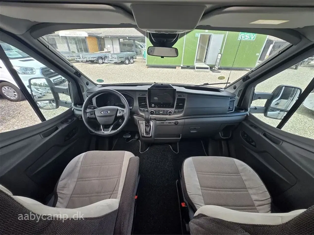 Billede 5 - 2022 - Benimar Sport 363 NK Pakke. Automatgear. solceller. markise. Batteri. elektrisk hæve/sænke cykelstativ. udvendigt gas og bruseudtag.