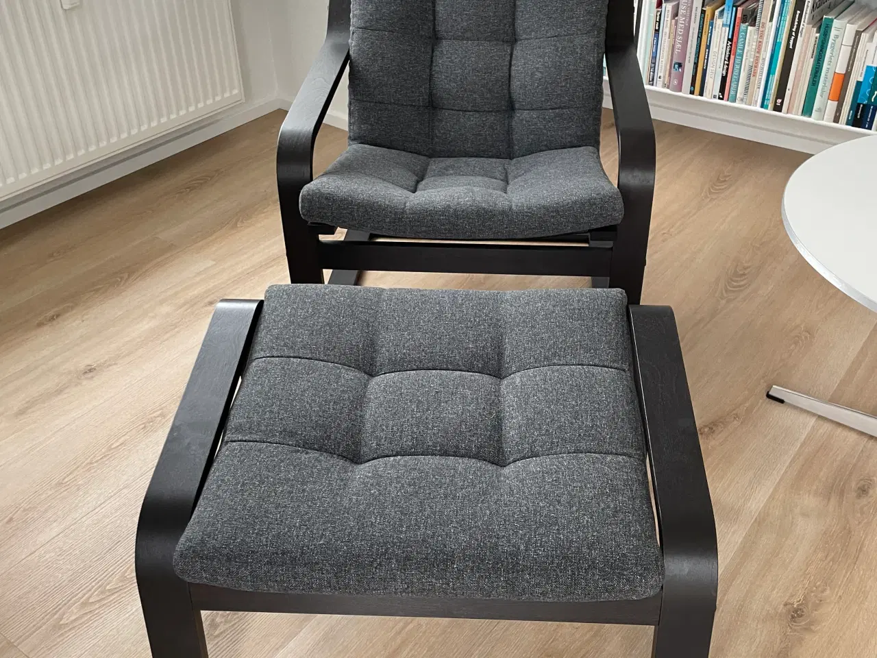 Billede 3 - IKEA stole og skammel