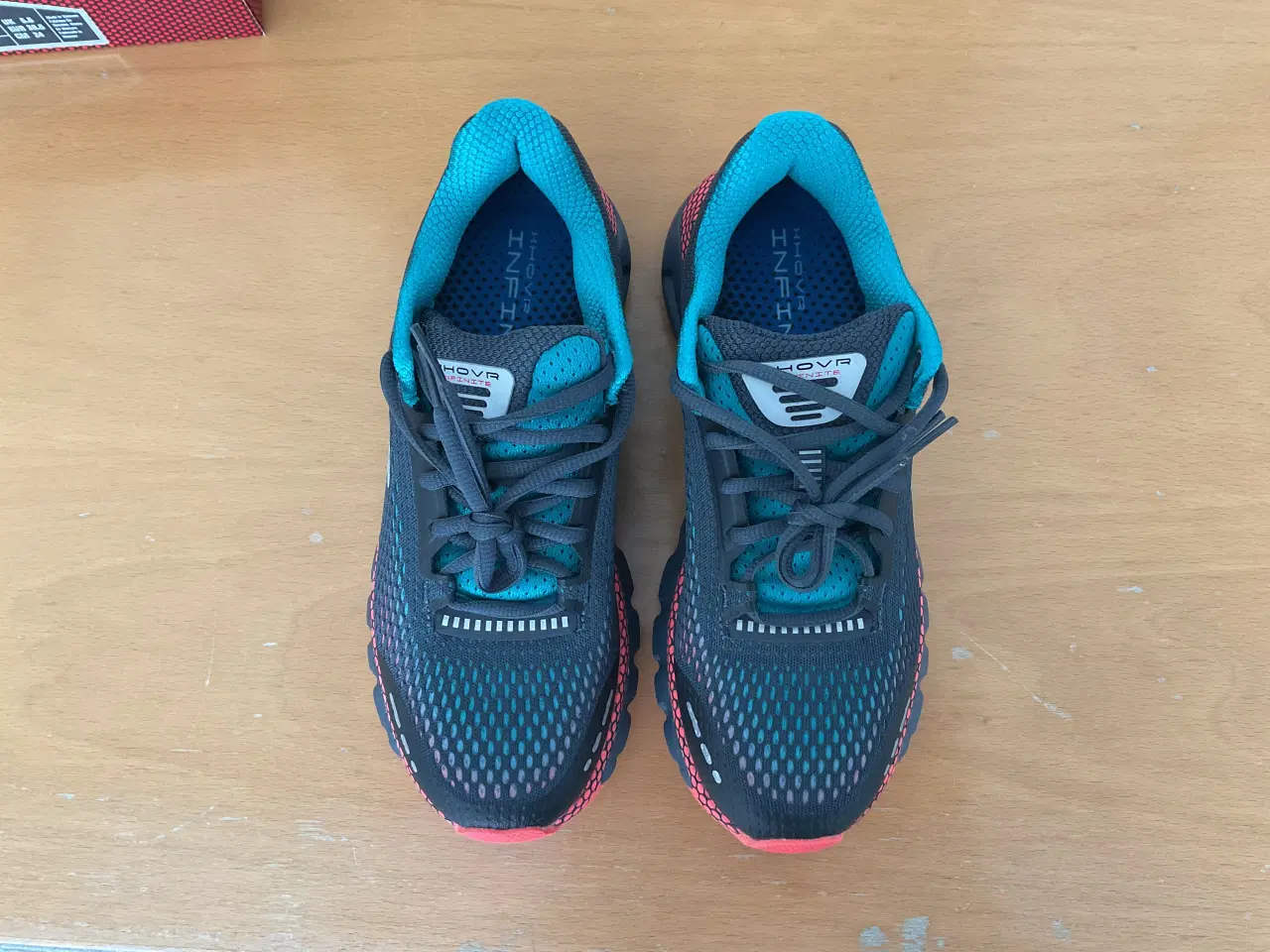 Billede 5 - UNDER ARMOUR løbesko