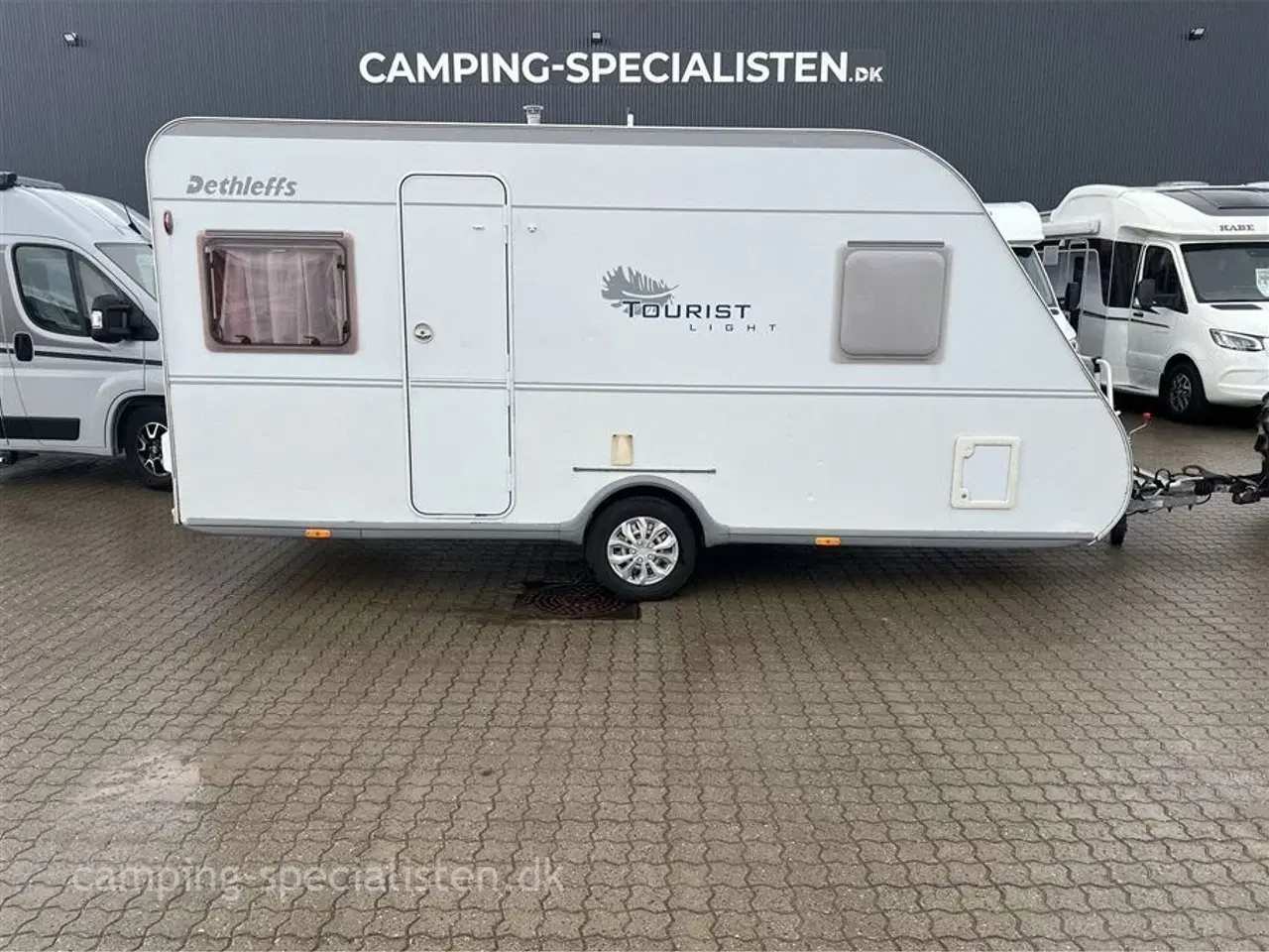 Billede 1 - 2005 - Dethleffs Tourist Light 450 DB   2005 Dethleffs Tourist Light 450 DB - Se den nu hos Camping-Specialisten.dk