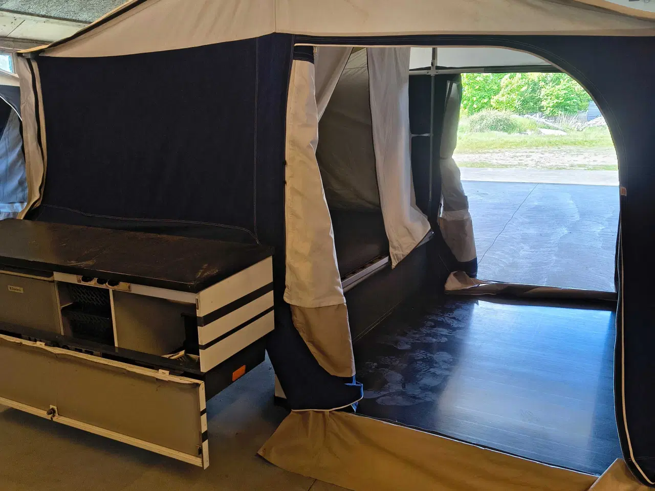 Billede 1 - Combi Camp Venezia med anneks.