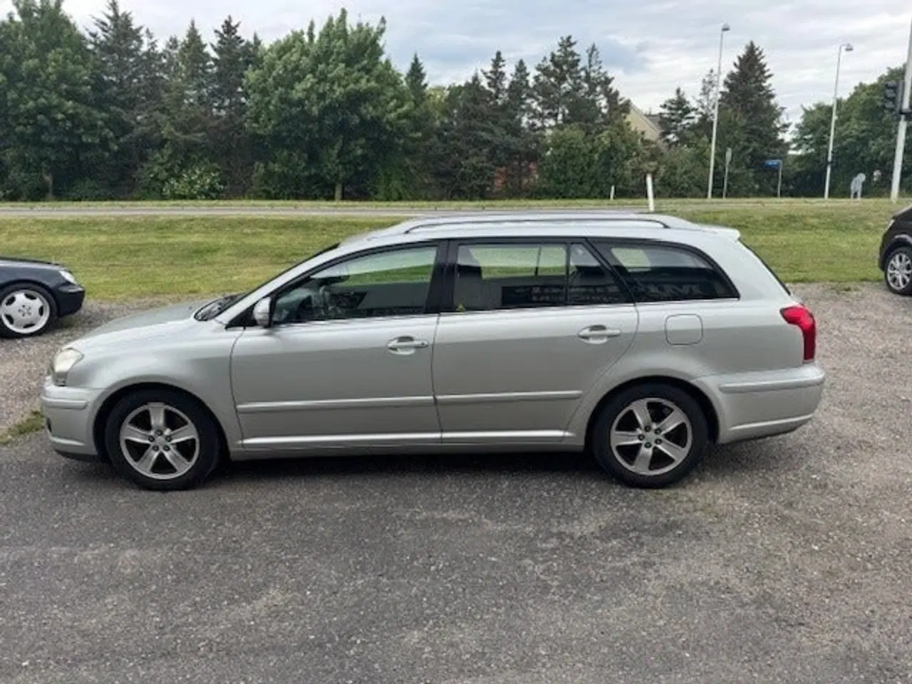Billede 4 - Toyota Avensis 2,0 D-4D Executive stc.