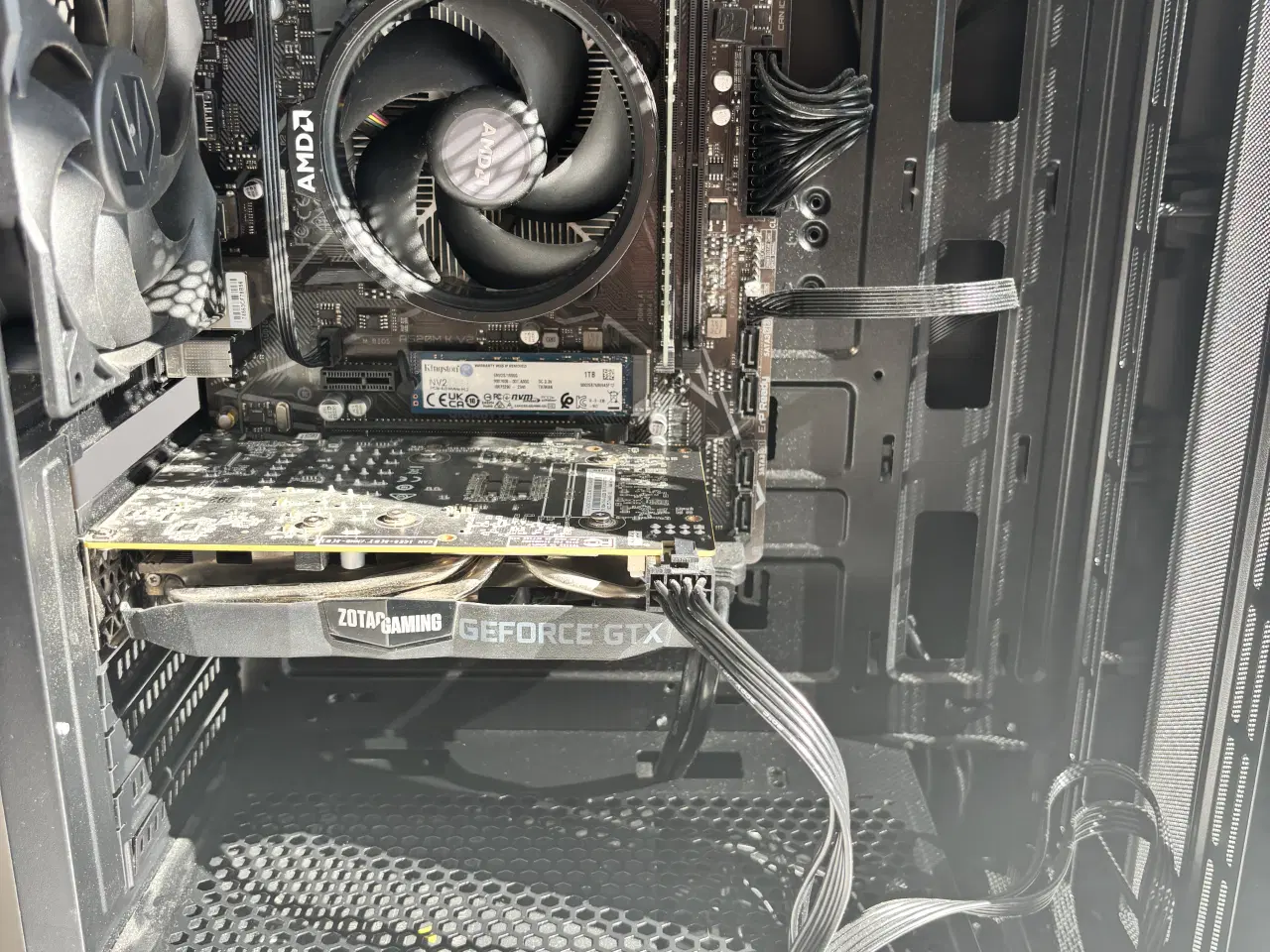 Billede 1 - Gaming PC til salg – klar til spil 🎮