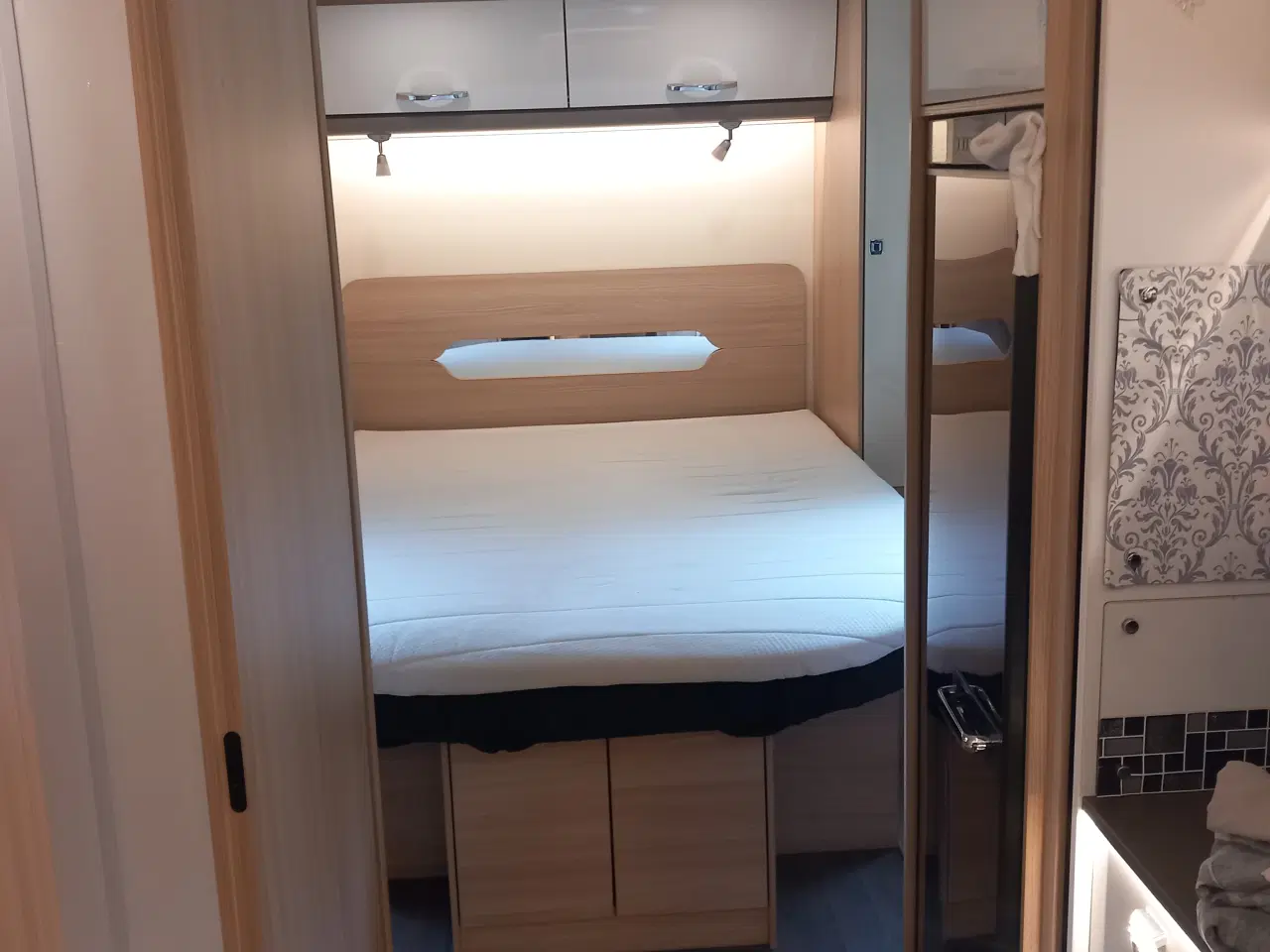 Billede 1 - Købes Autocamper 