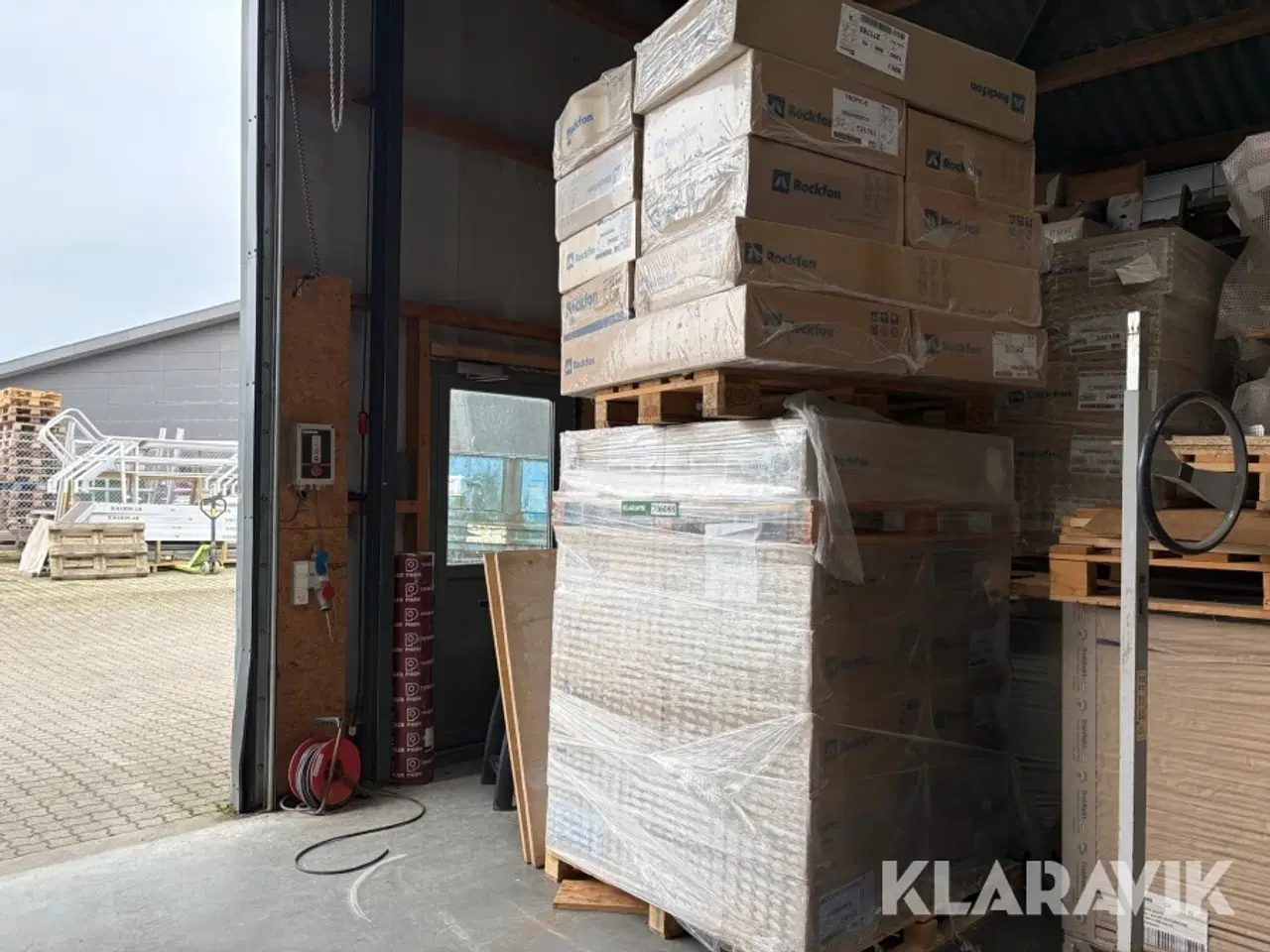 Billede 1 - Akustiske loftplader Rockfon Medicare standard - 7 kasser af 16 styk