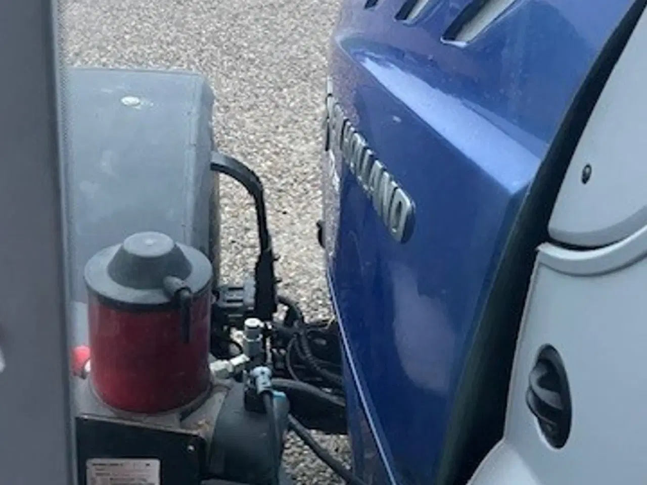 Billede 3 - New Holland T7.315 BluePower med frontlift og frontPTO samt centralsmørring.