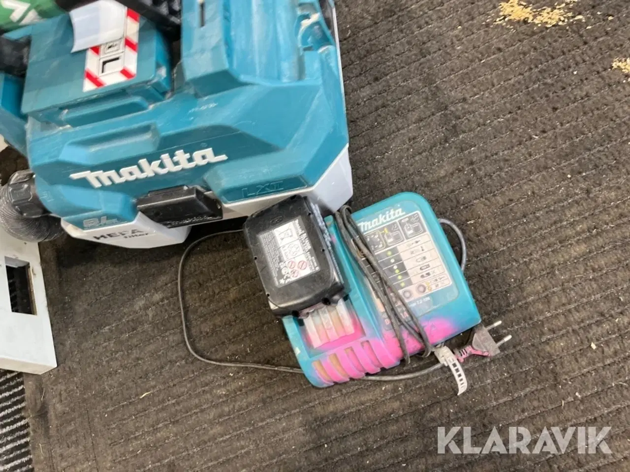 Billede 5 - Støvsuger med batteri og lader Makita LXT