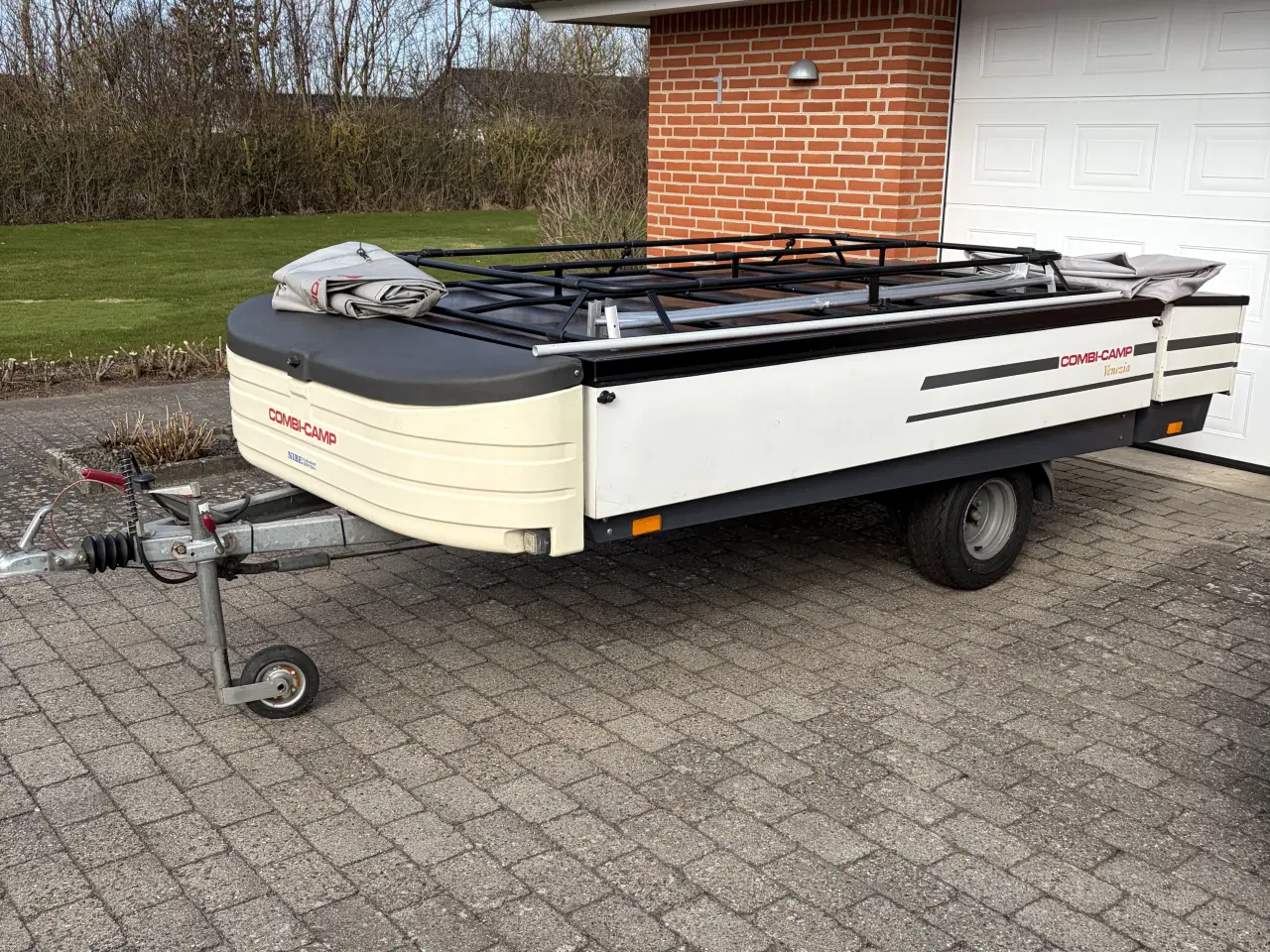 Billede 1 - Combi Camp