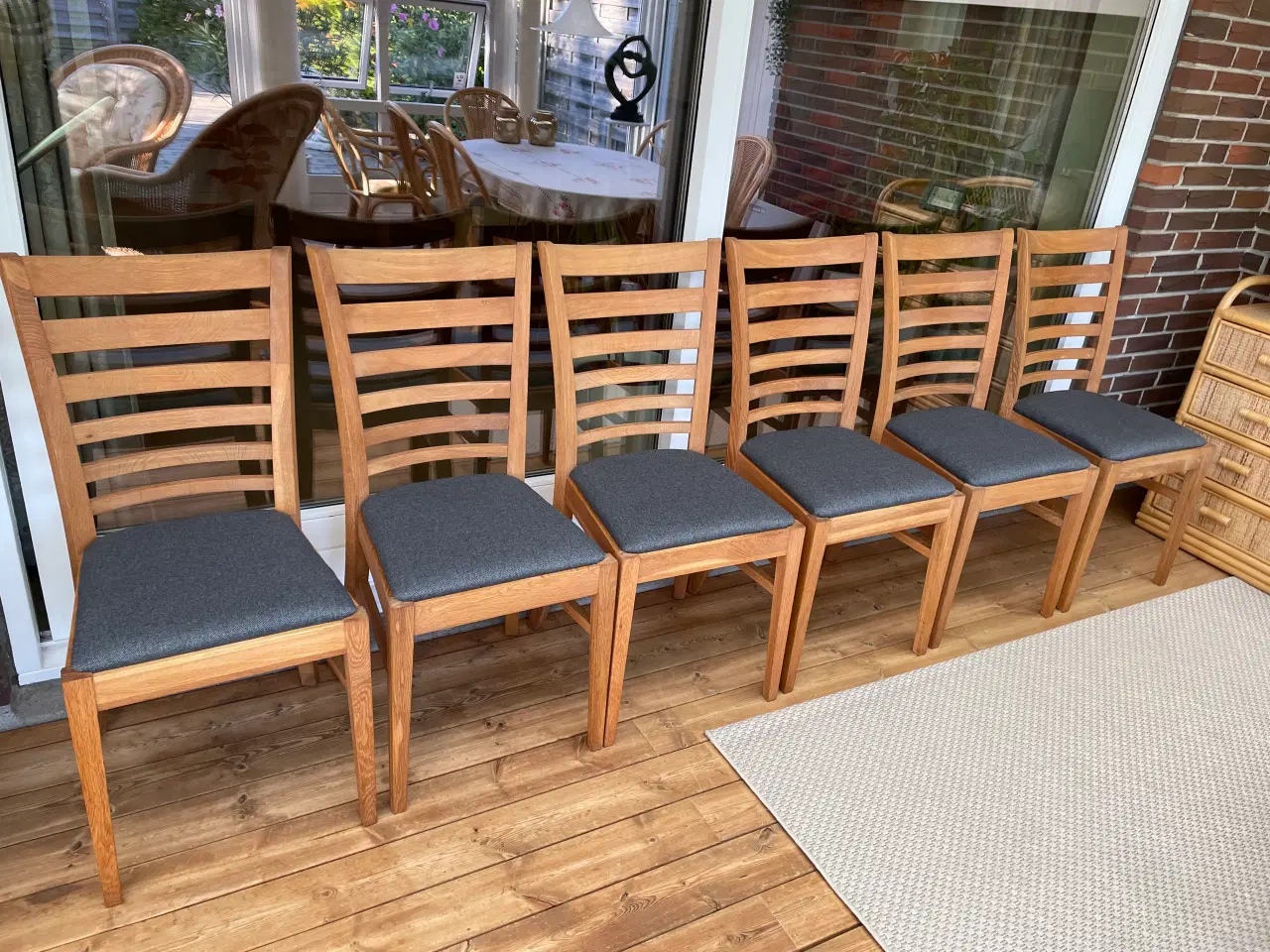 Billede 1 - 6 helt nye spisestuestole i olieret egetræ