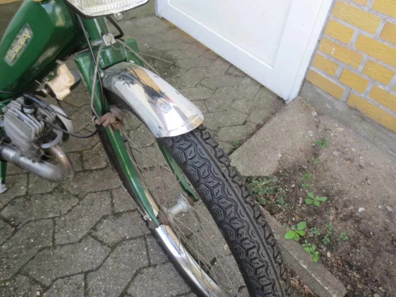 Billede 7 - 1 stk Cady Model Motobecane  Med Nye dæk 
