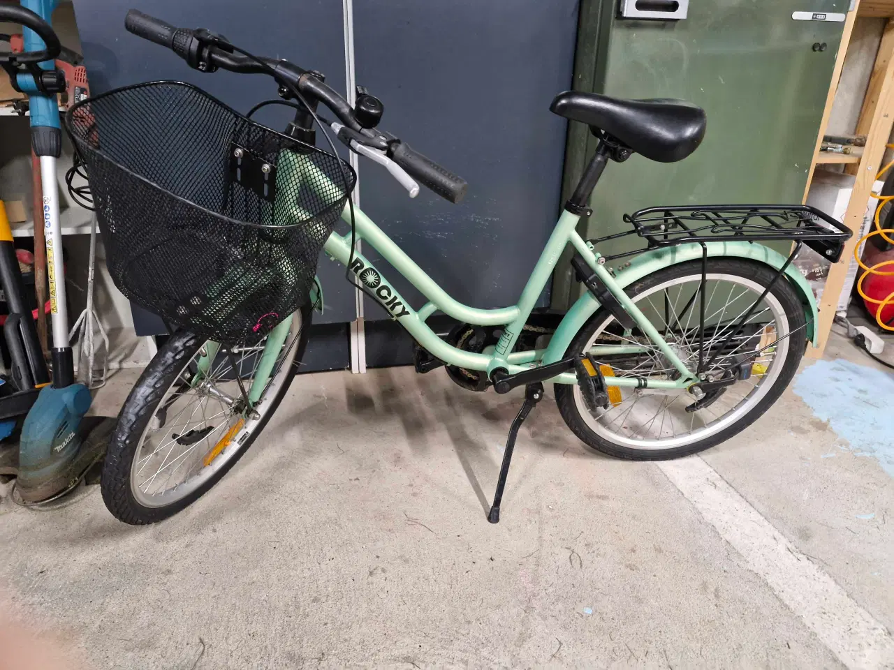 Billede 2 - Pigecykel 