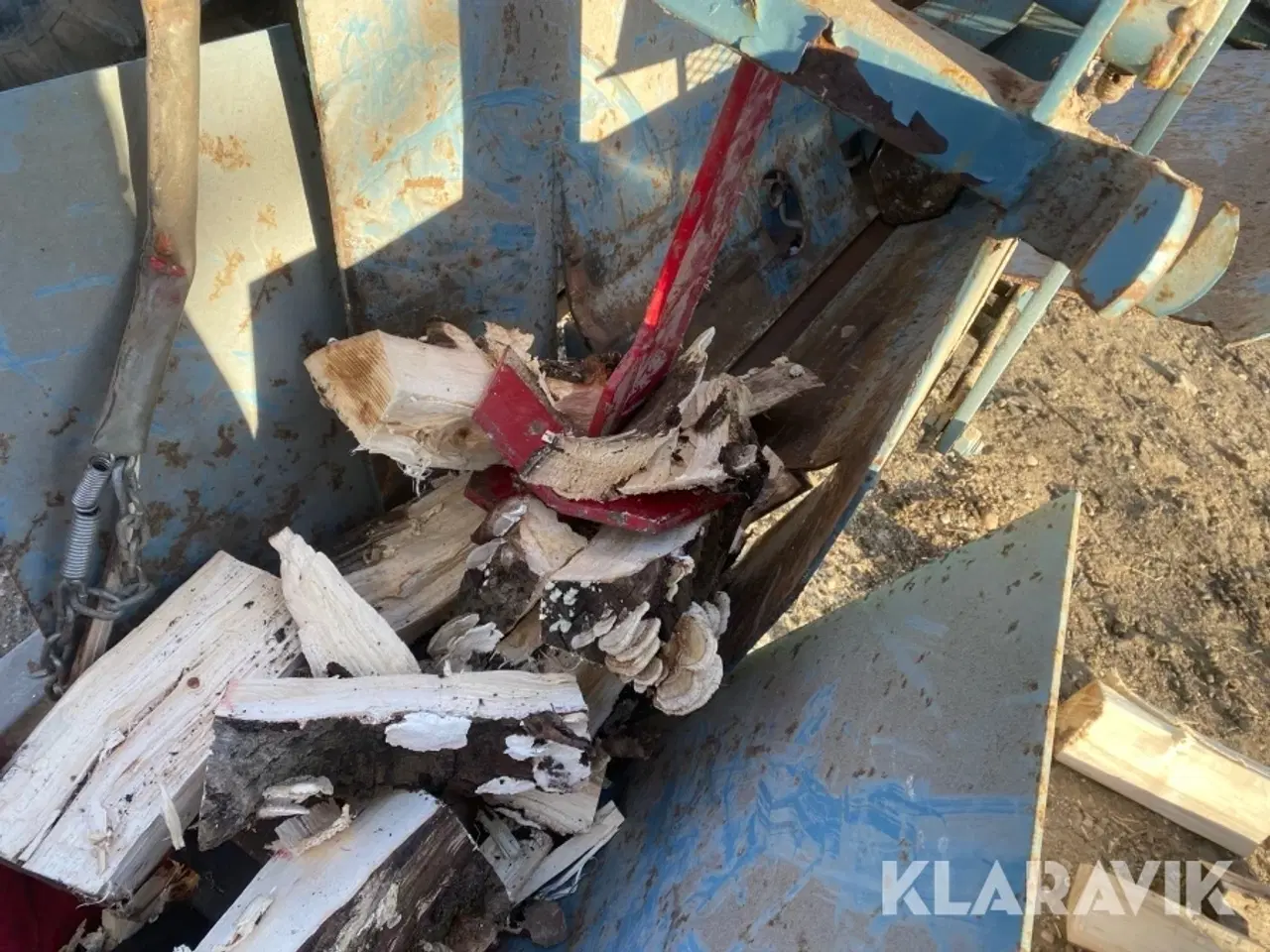 Billede 11 - Sav/Brændekløver Japa 900 med transportbånd