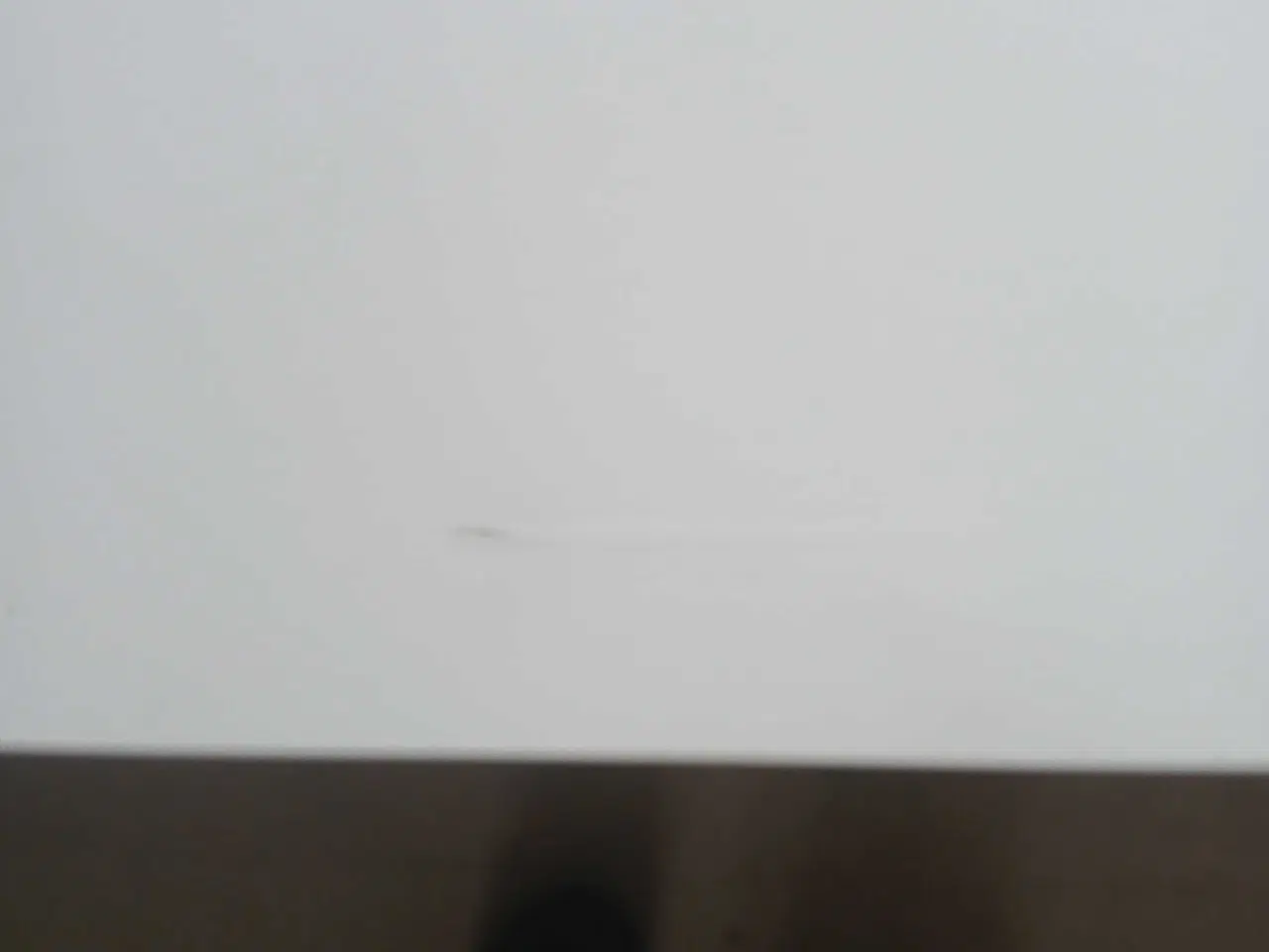 Billede 5 - Hvid laminat bordplade med underlimet vask.