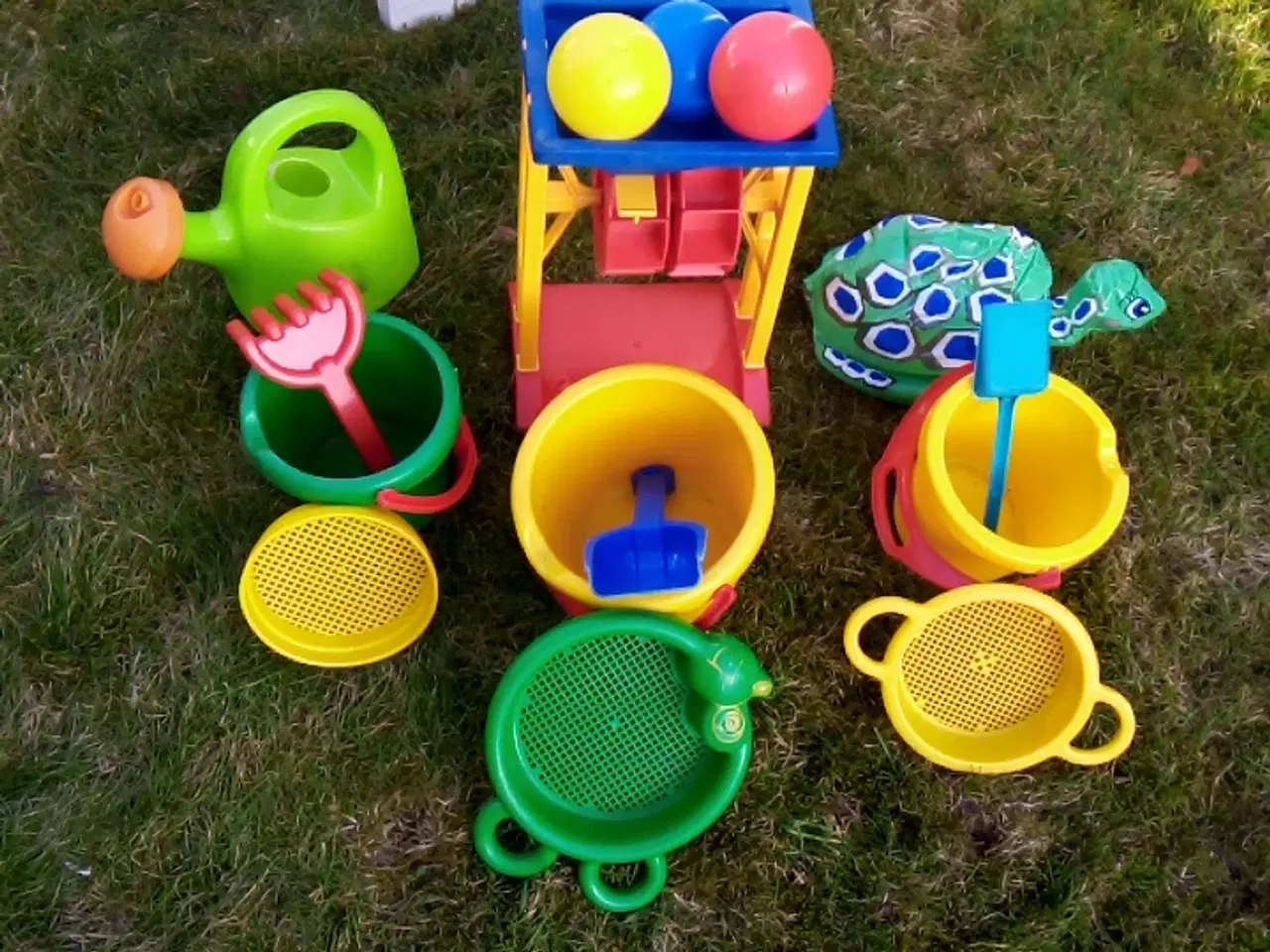 Billede 2 - SÆT TIL SANDKASSEN / STRANDEN